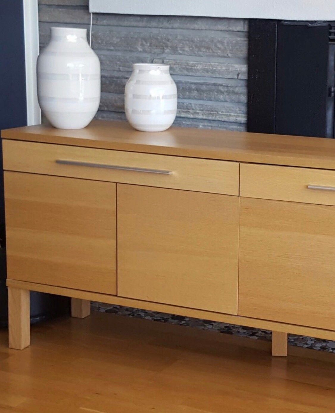 Skjenk TV benk Bjursta fra IKEA | FINN.no Skjenk TV benk Bjursta fra IKEA | FINN.no