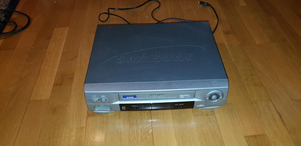 Samsung VHS spiller FINN