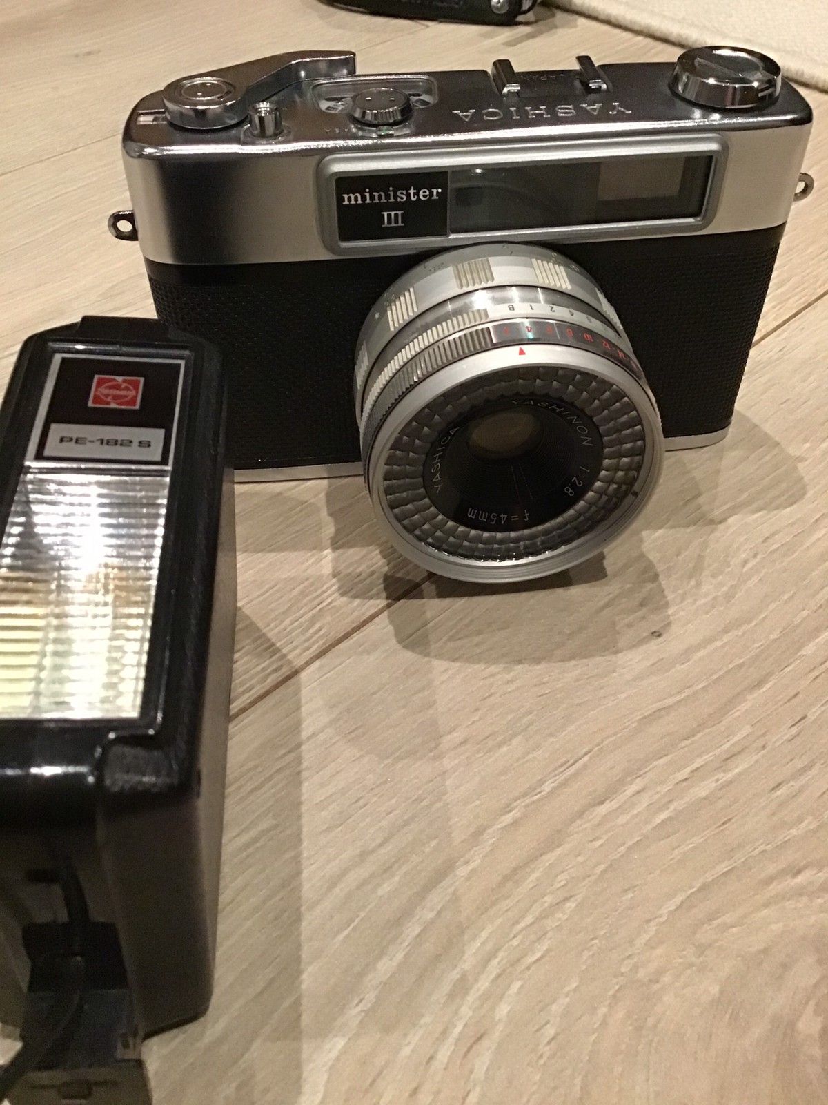 yashica minister iii price