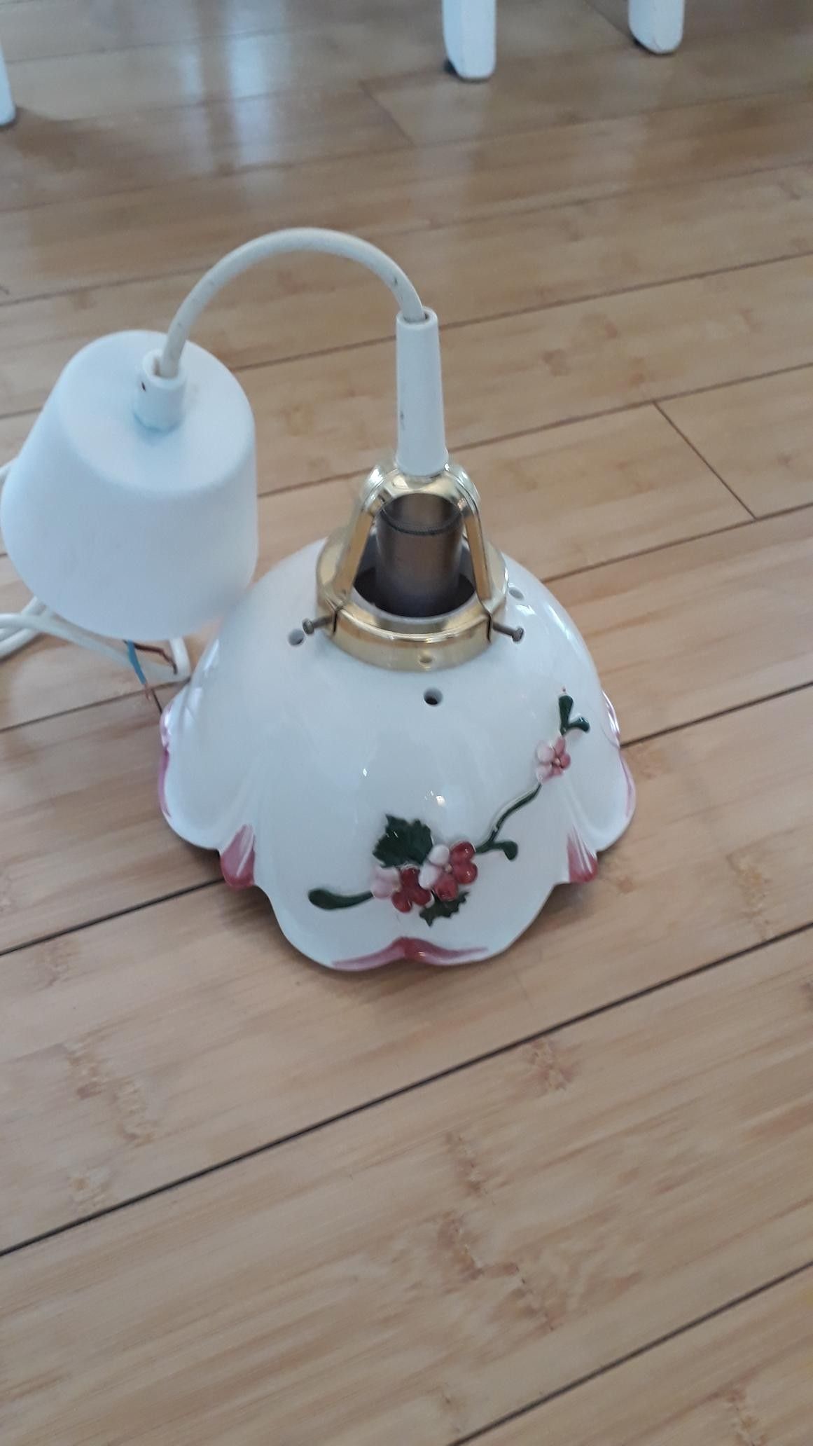 Koselig liten lampe | FINN.no Liten lampe til vindunattbord | FINN.no
