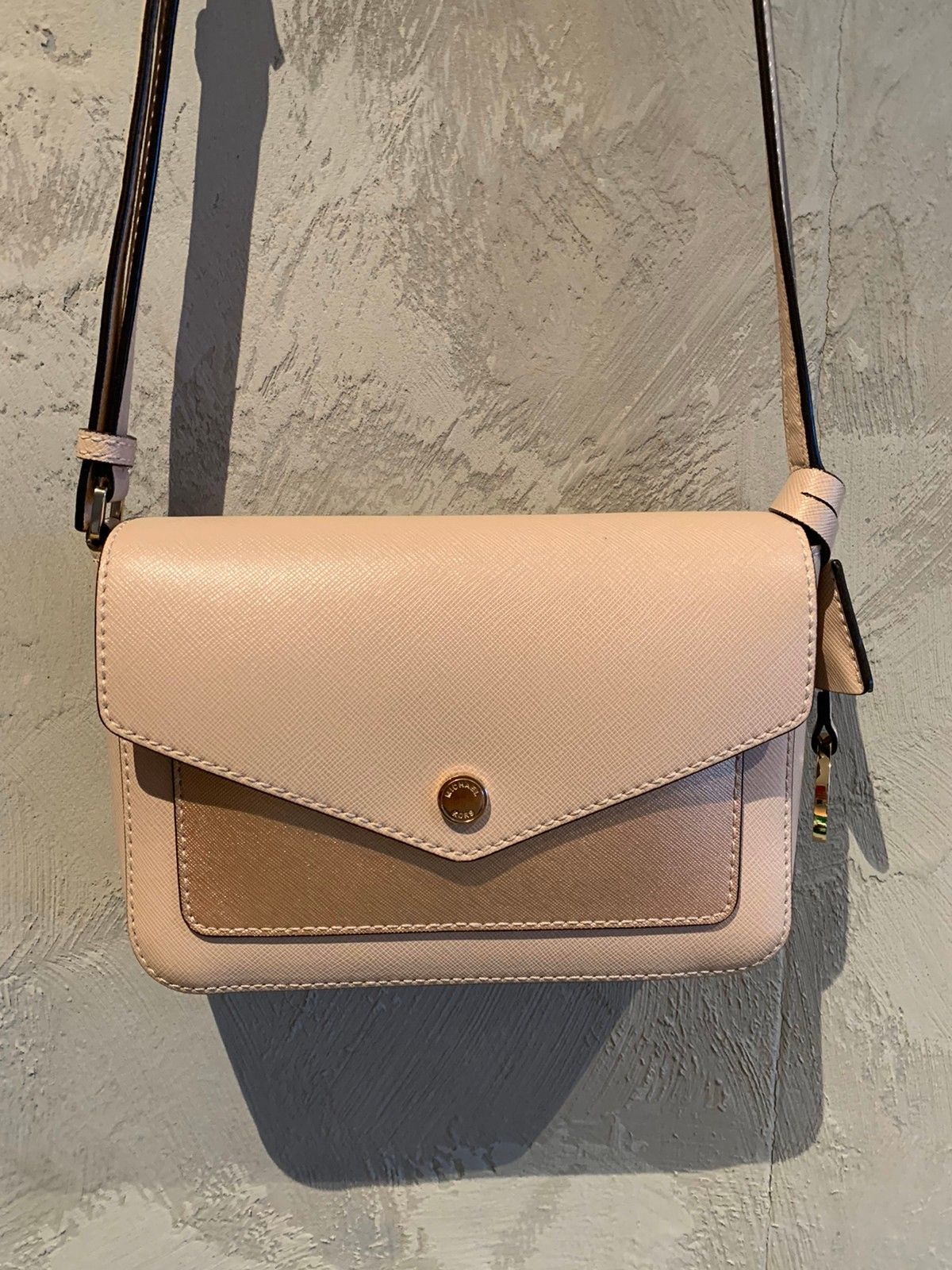 Michael Kors veske. | FINN.no Oppdatert! Helt ny Michael Kors veske | FINN.no