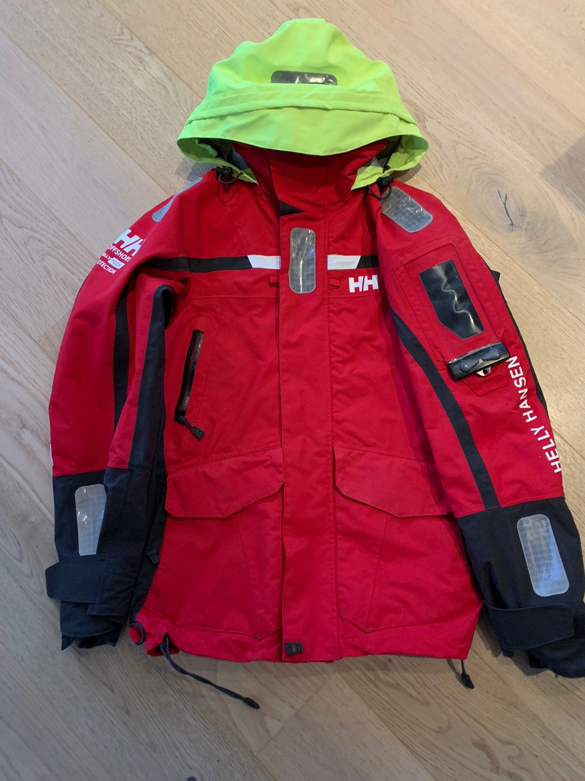 Helly Hansen jakke | FINN.no Helly Hansen jakke | FINN.no