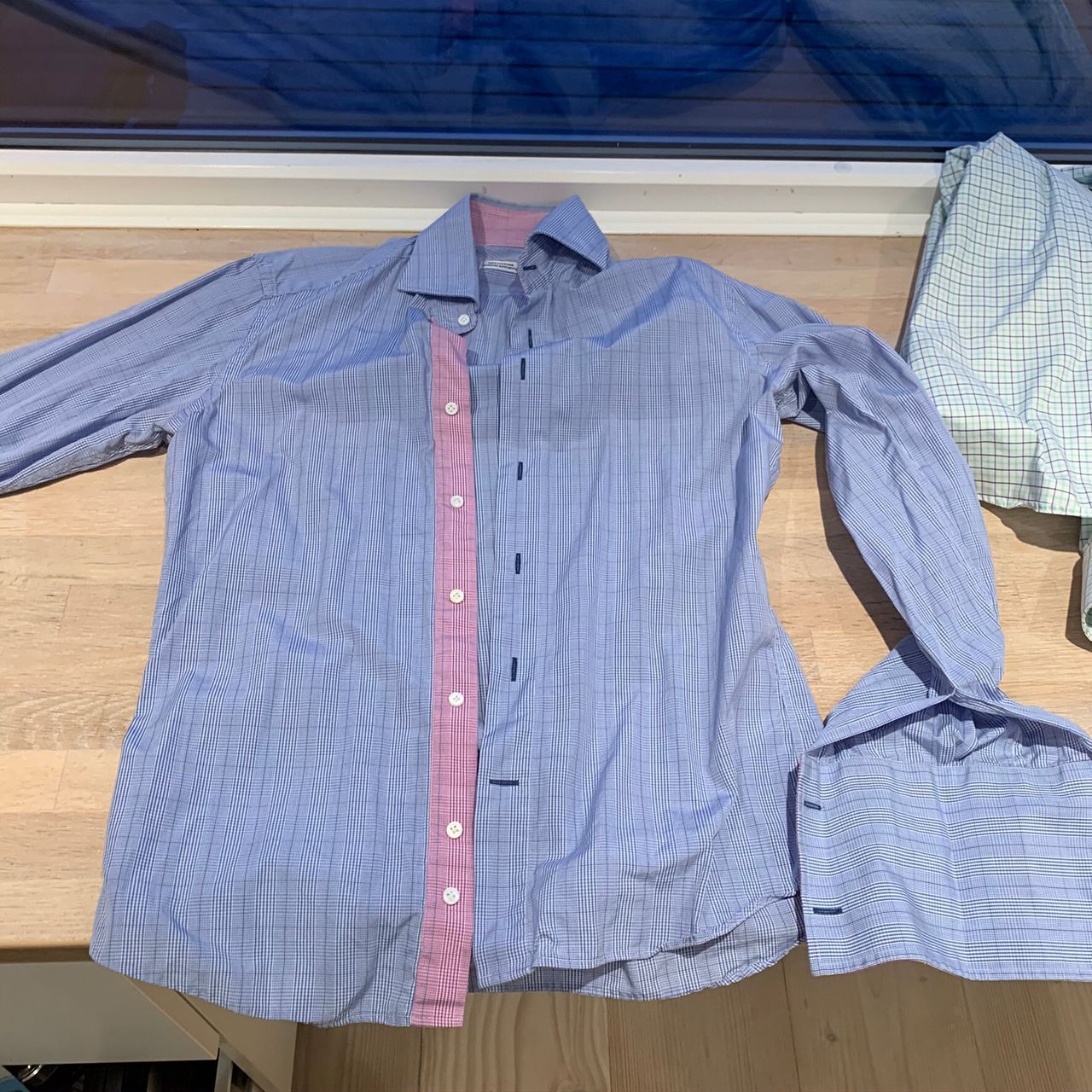 Pasqui skjorte. Slimfit 38. Mansjett. | FINN.no Pasqui skjorte. Slimfit 38. Mansjett. | FINN.no