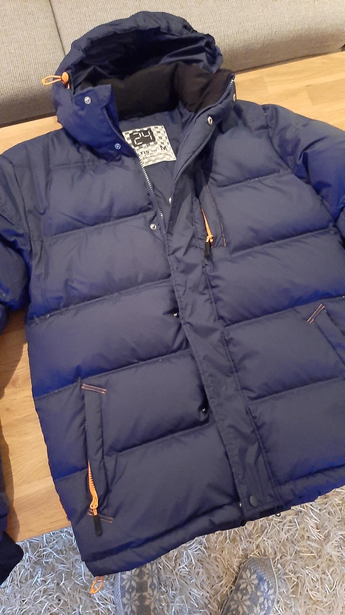 Selger Twentyfour boble jakke str 34 . | FINN.no Selger Twentyfour boble jakke str 34 . | FINN.no