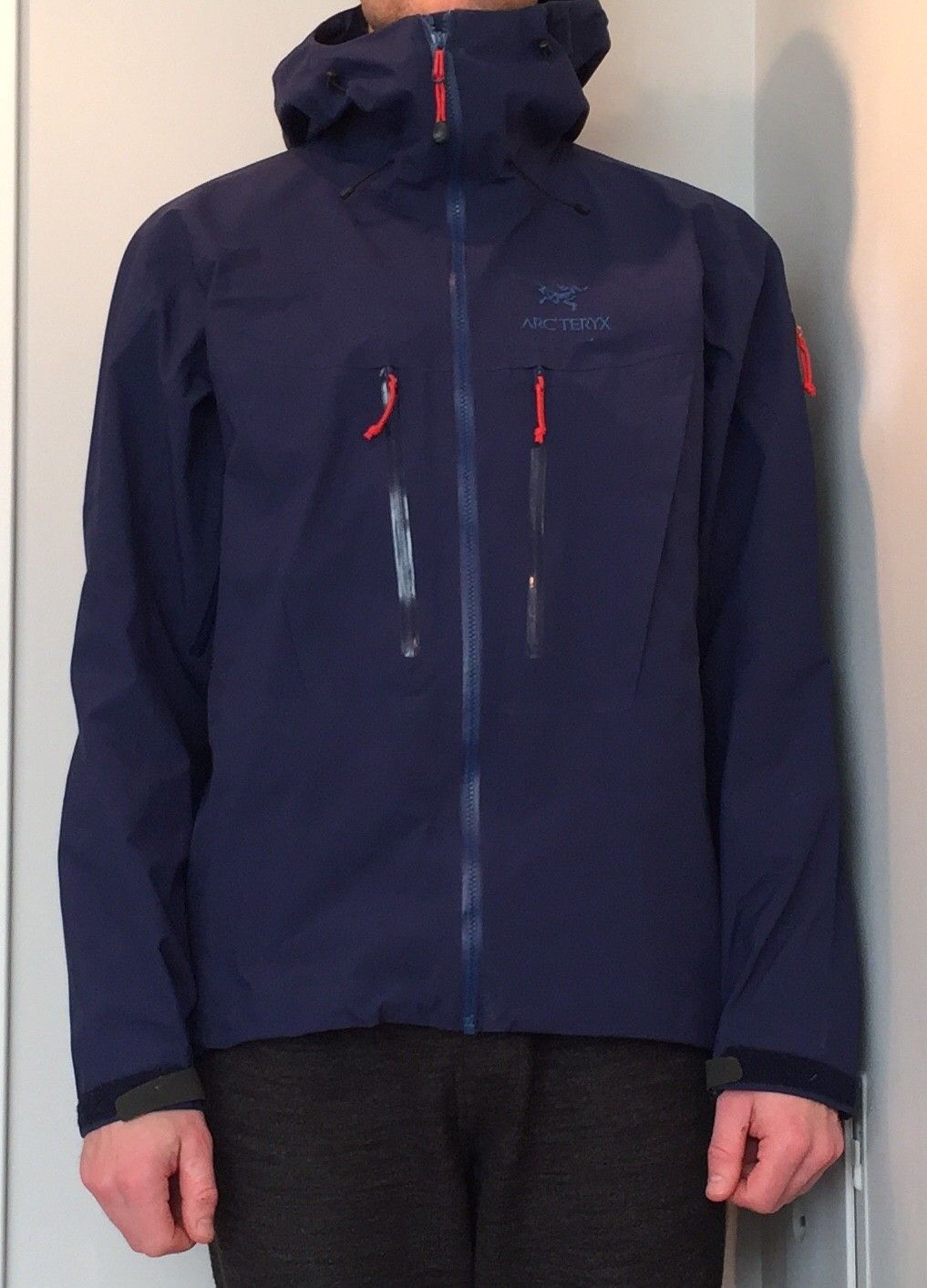 Arcteryx Alpha SV gore tex jakke Damemodell | FINN.no Arcteryx Alpha SV gore tex jakke Damemodell | FINN.no