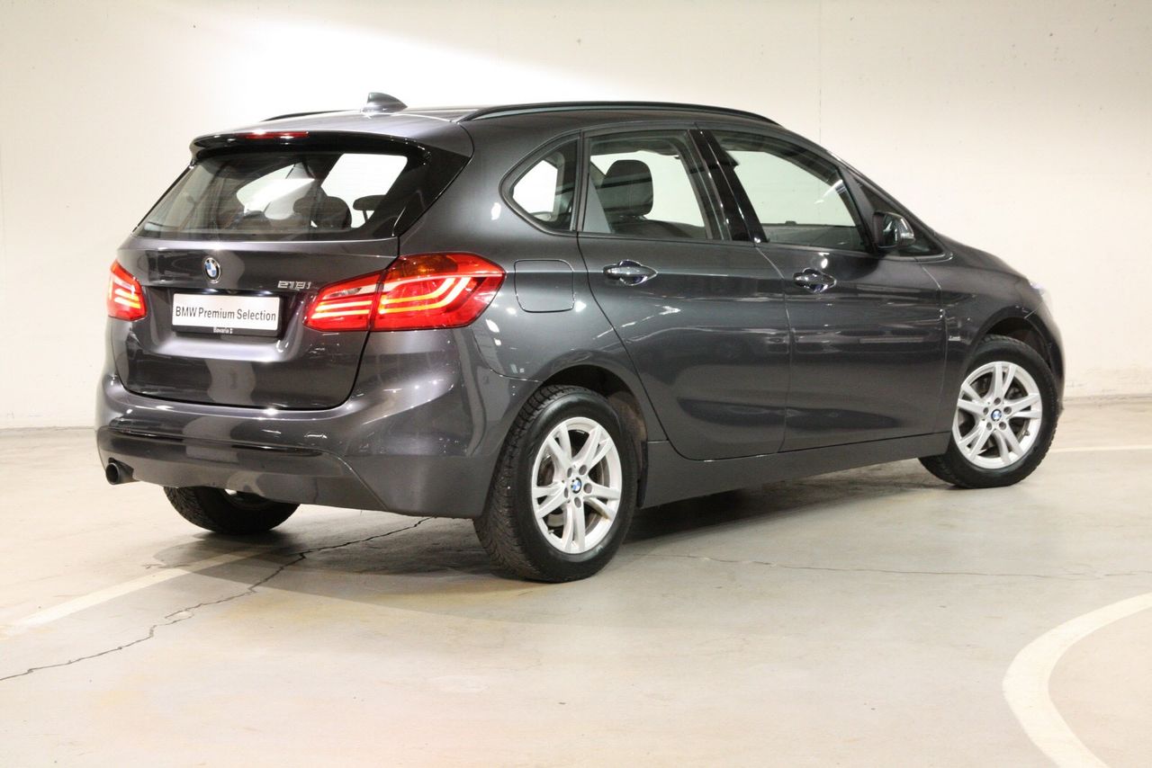 Bmw 218i sedan