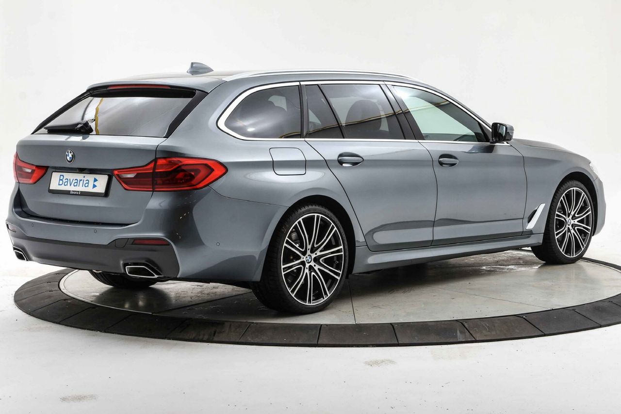 Бмв 520d xdrive 2019