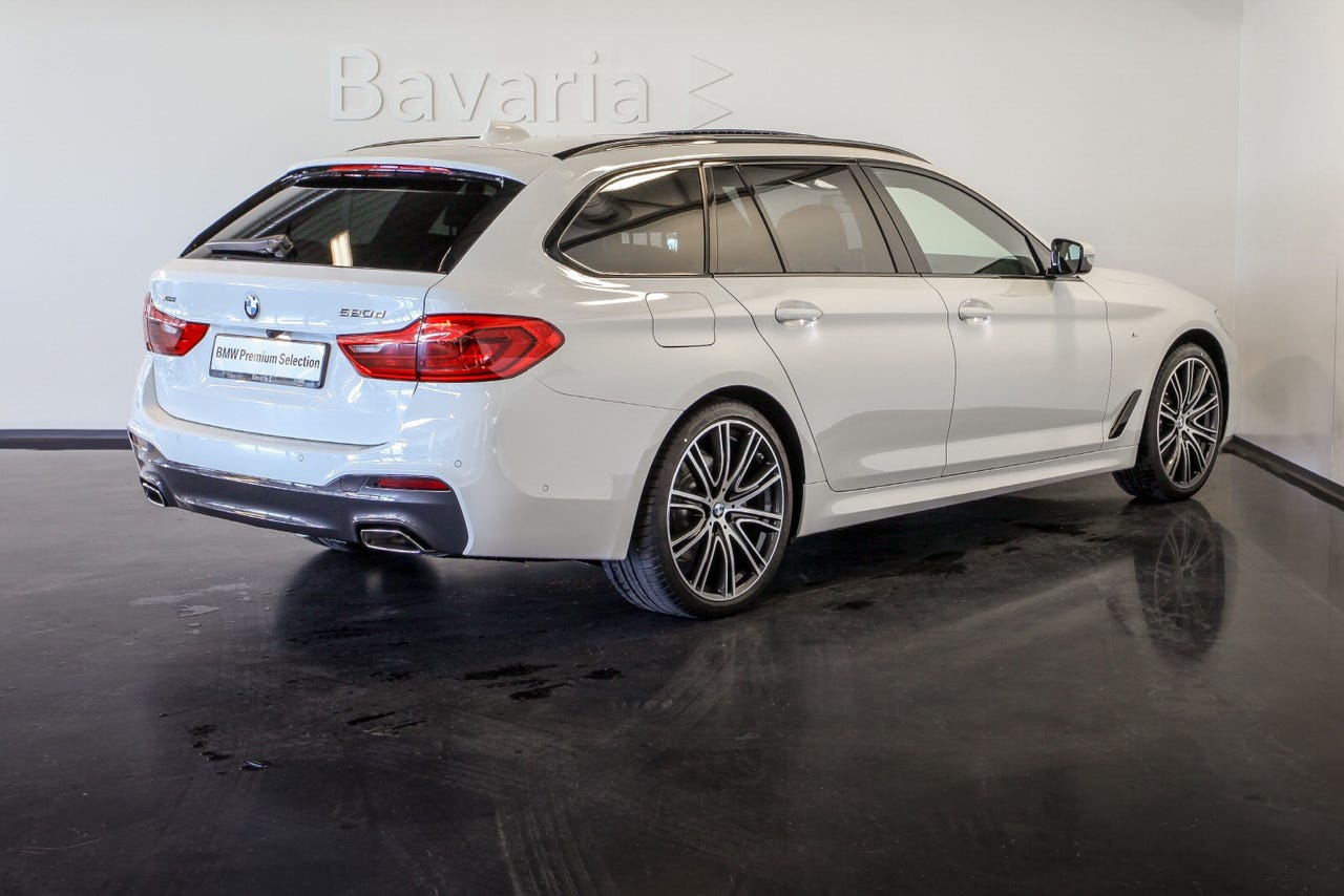 Бмв 520d xdrive 2019