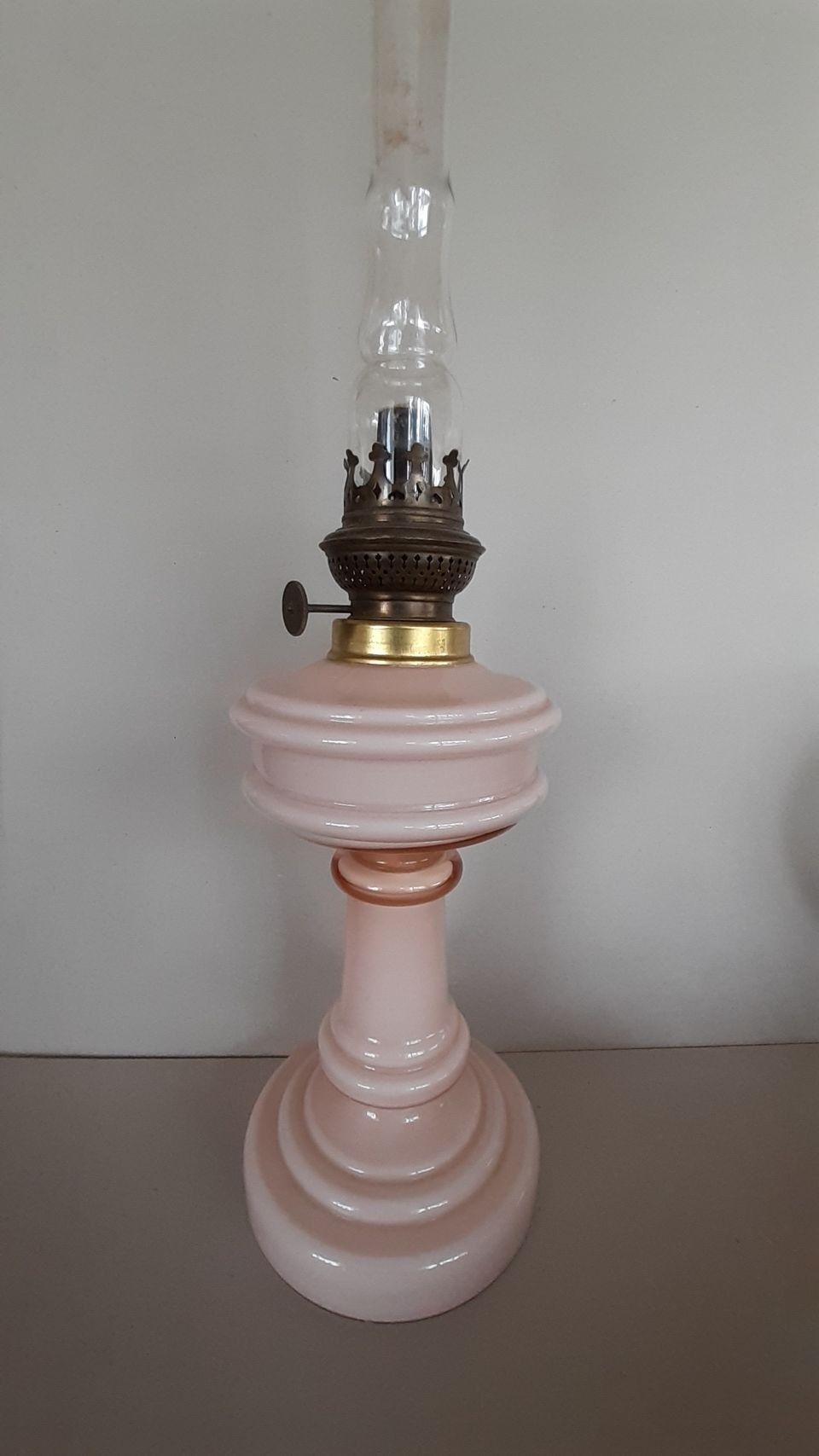 Parafinlampe Kjøpe, selge og utveksle annonser finn den Fin parafinlampe ombygd for strøm og med orginal