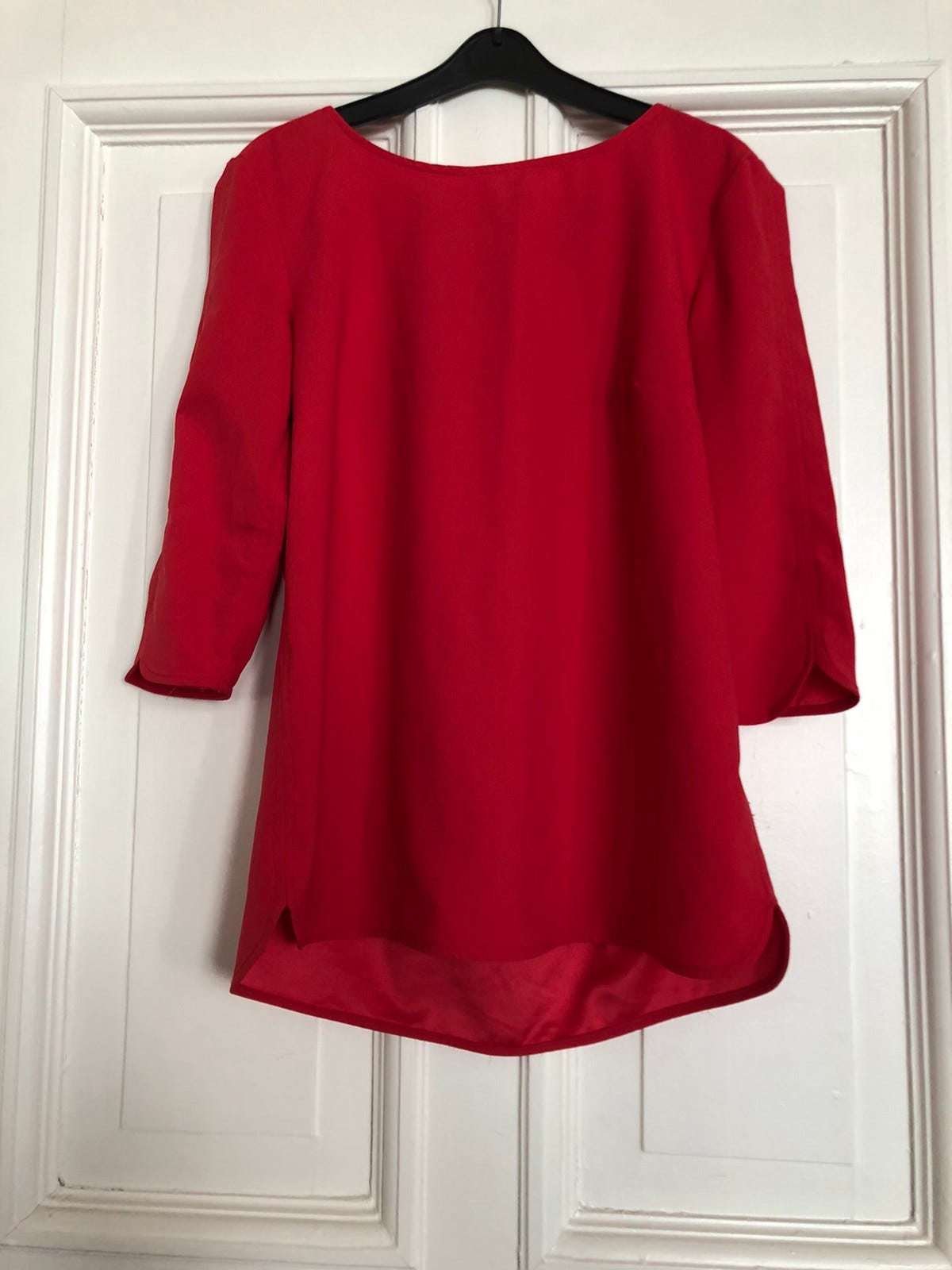 Rød bluse fra Mango str. S | FINN-torget