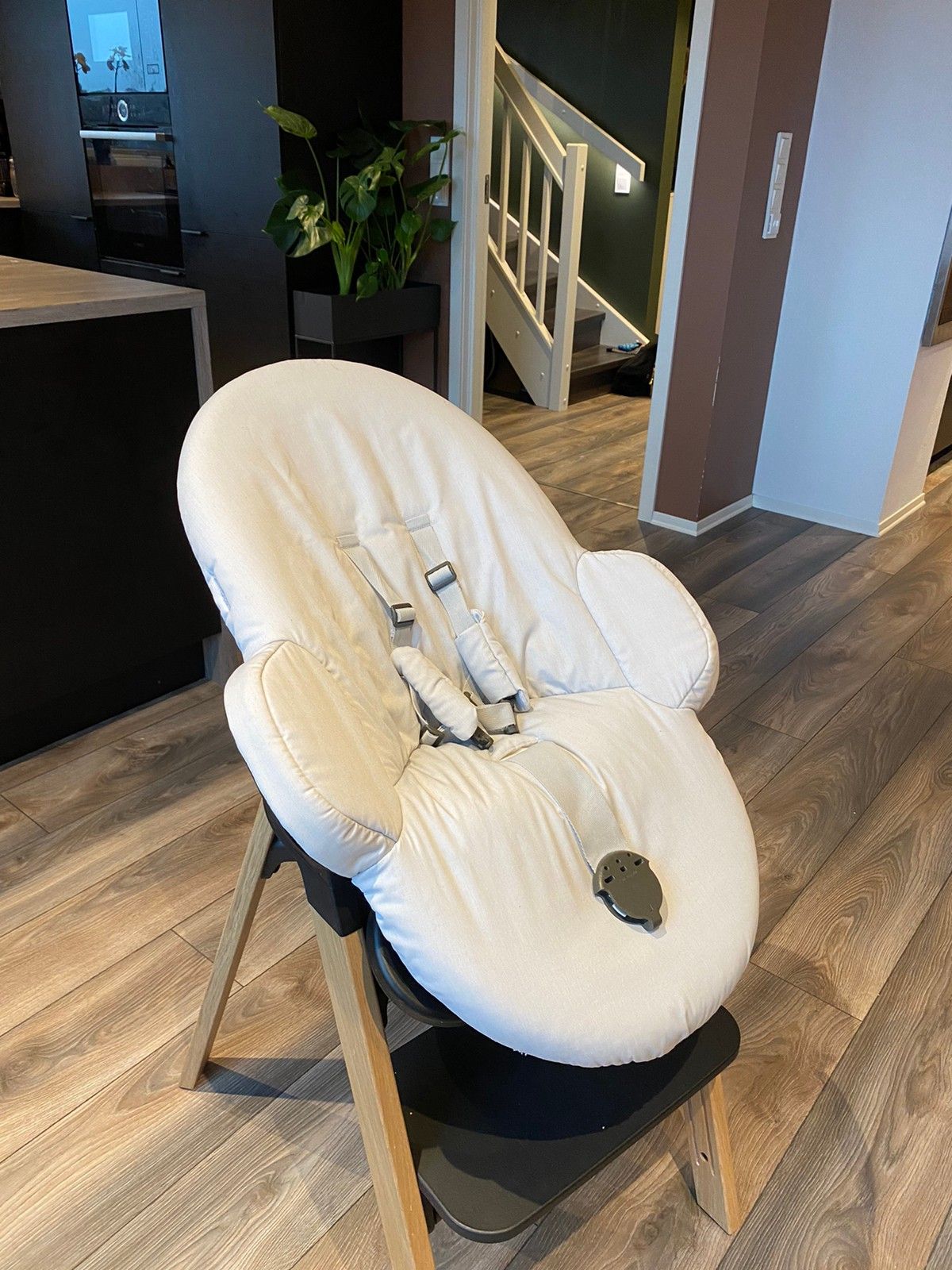 Stokke steps bouncer | FINN.no Komplett Stokke Steps Barnestol | FINN.no