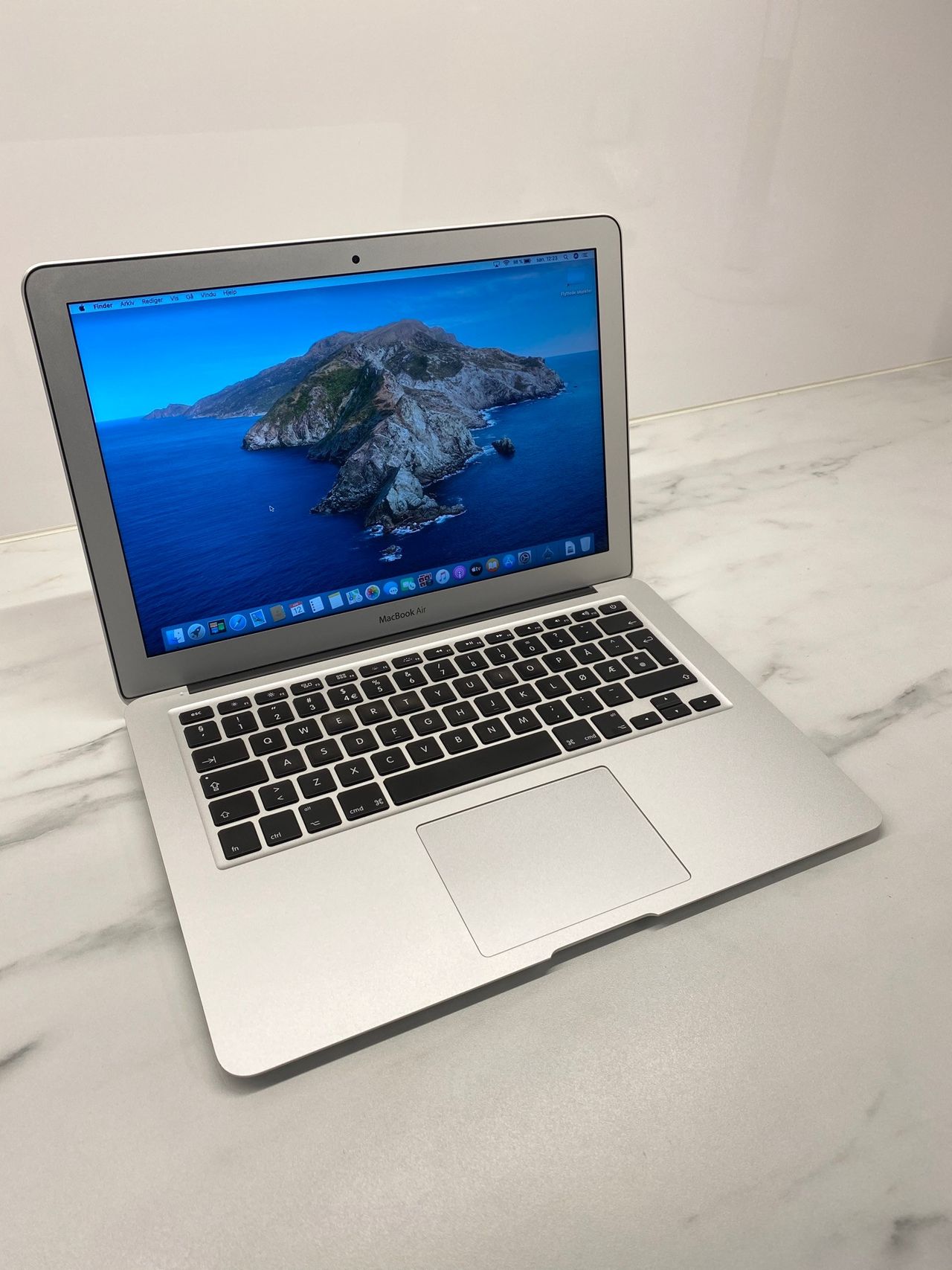 MacBook Air 2012 modell | FINN.no Macbook Air 11 2013 | FINN.no