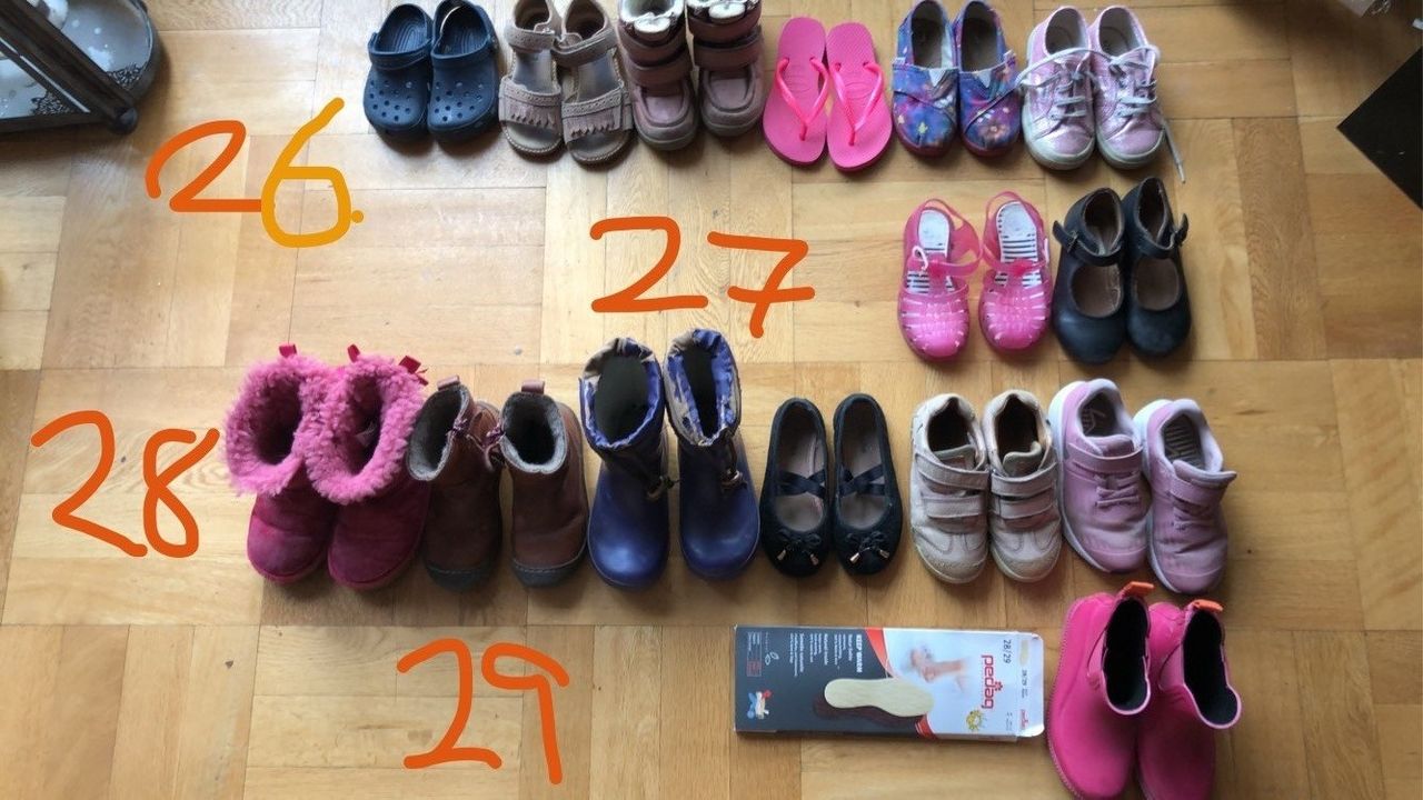 Sko str 26, 27, 28 og 29. Bisgaard, Nike, Swims, Toms, Uggs Sko str 26, 27, 28 og 29. Bisgaard, Nike, Swims, Toms, Uggs