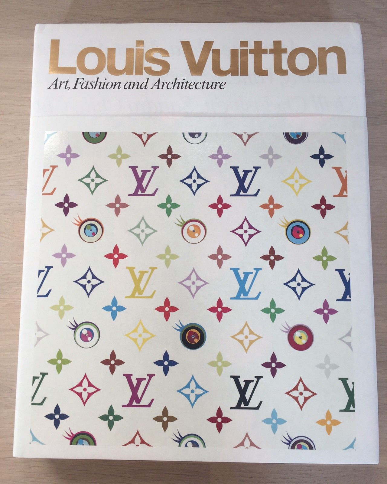 Louis Vuitton: Art Fashion And Architecture Book