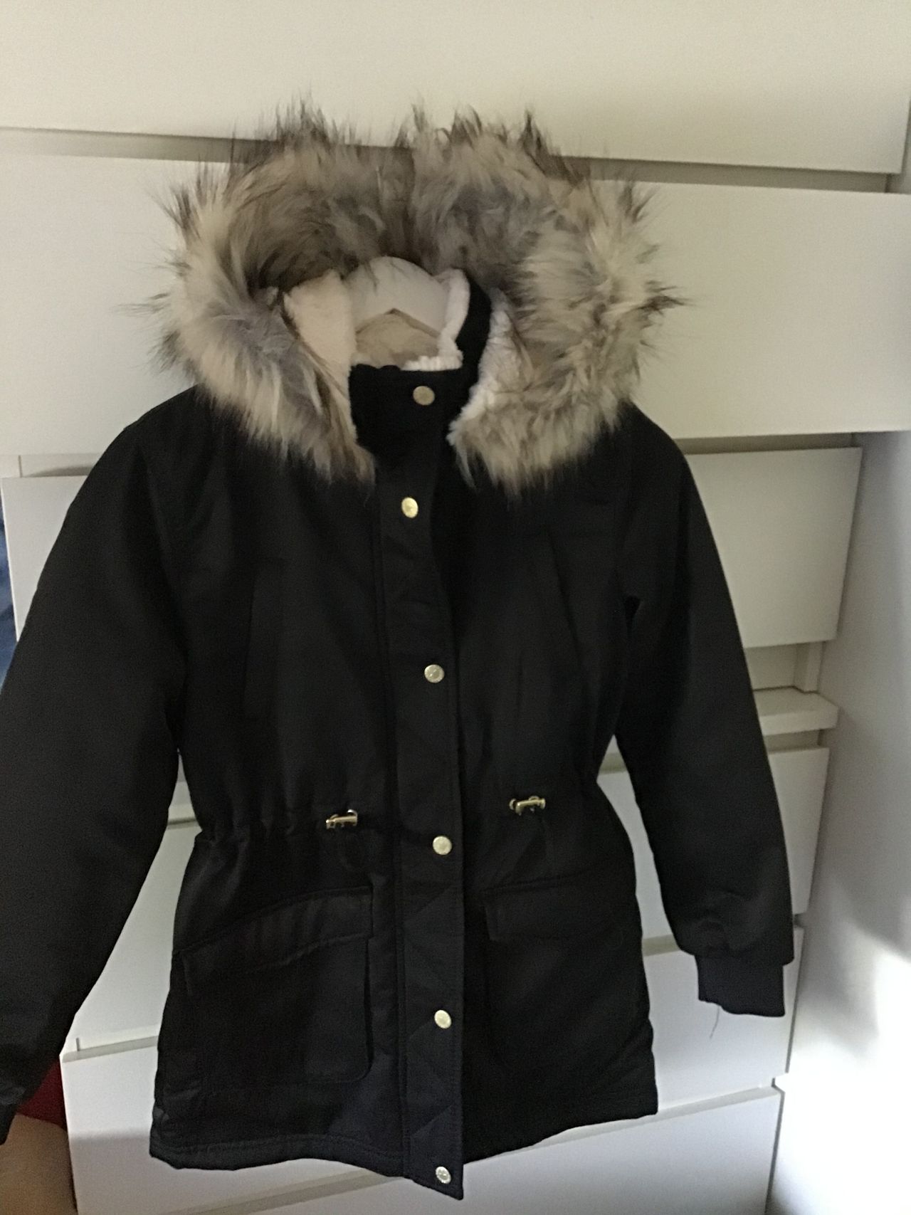 Lite og pent brukt tøff Joun Paul gutt vinter jakke, str 10 Lite og pent brukt tøff Joun Paul gutt vinter jakke, str 10