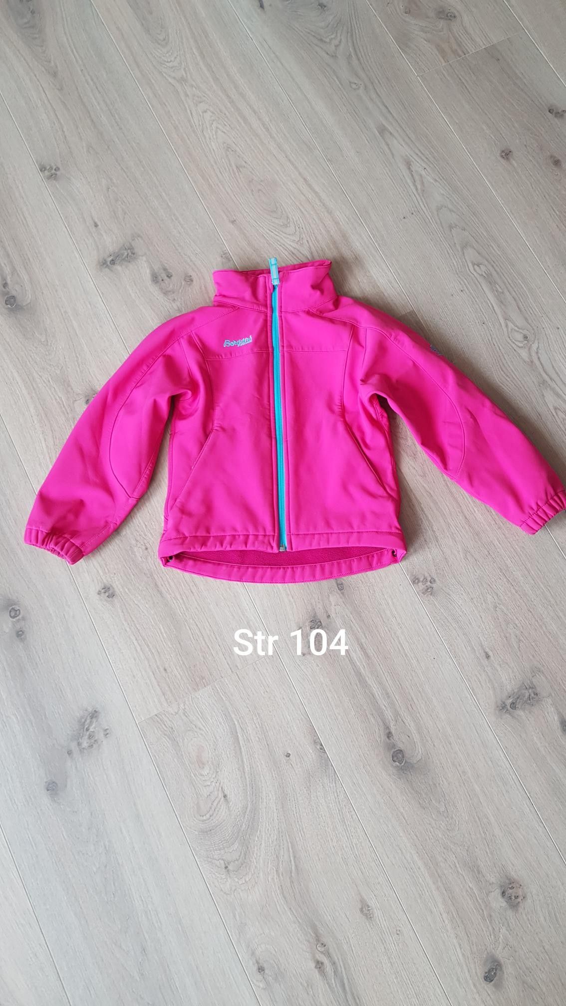Softshell jakke til ei jente 116 | FINN.no Softshell jakke til ei jente 116 | FINN.no