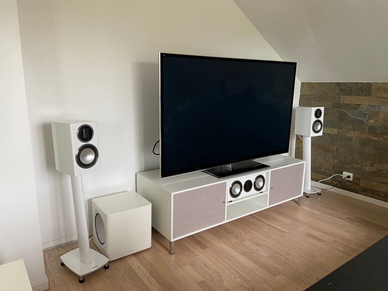 Monitor Audio Gold 50 | FINN.no Monitor Audio Gold 50 | FINN.no