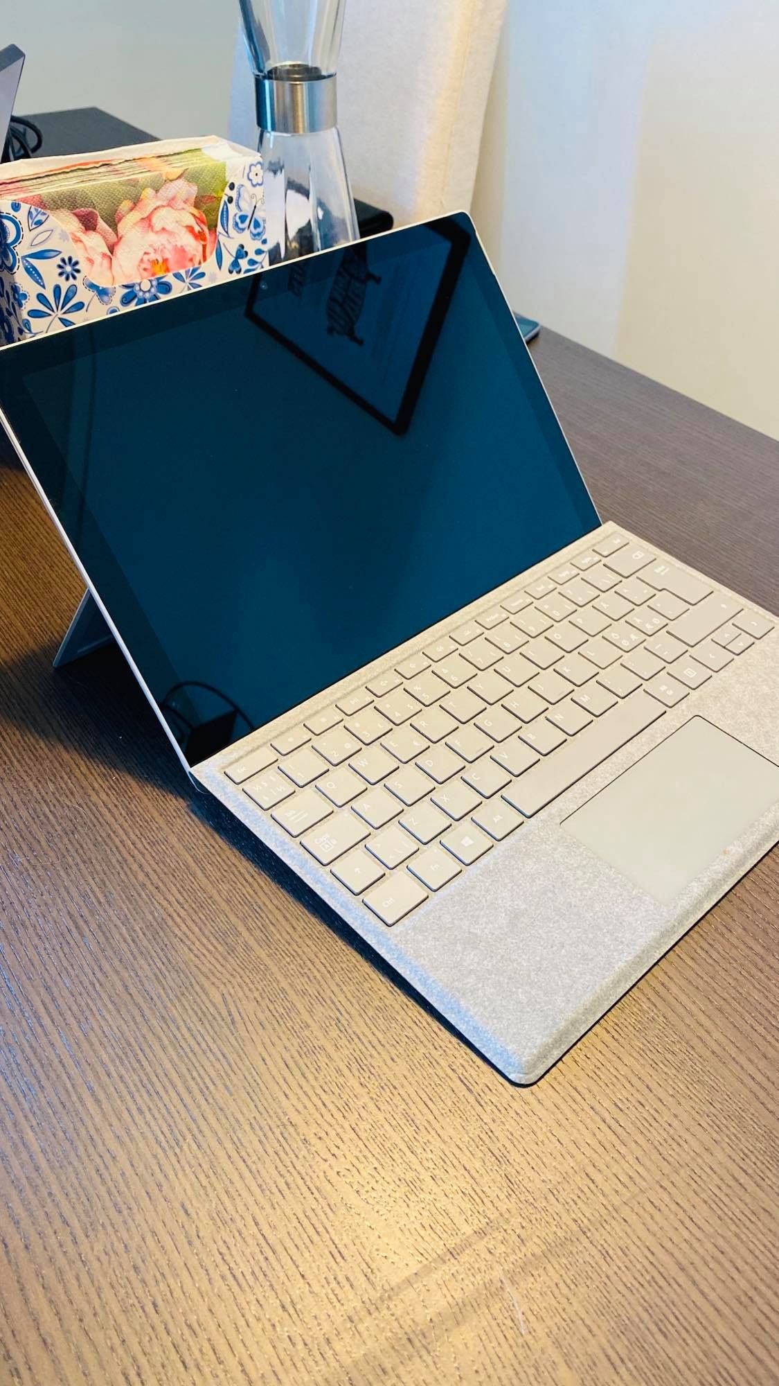 Microsoft surface Kjøpe, selge og utveksle annonser de Microsoft surface Kjøpe, selge og utveksle annonser de