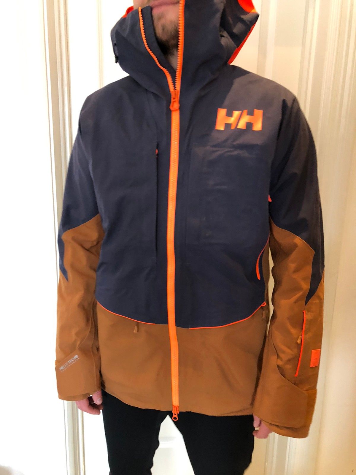 Skijakke Helly Hansen Elevation Shell Jacket | FINN.no Helly Hansen ski jakke og bukse | FINN.no