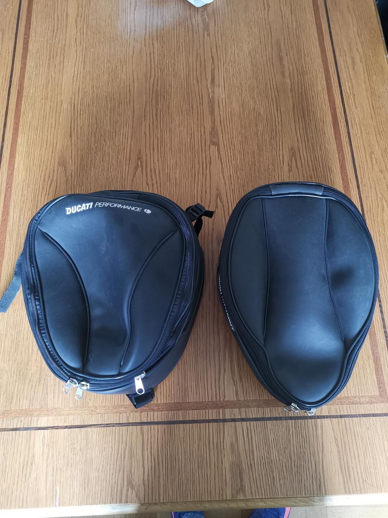 Ducati performance tank veske | FINN.no Ducati performance tank veske | FINN.no