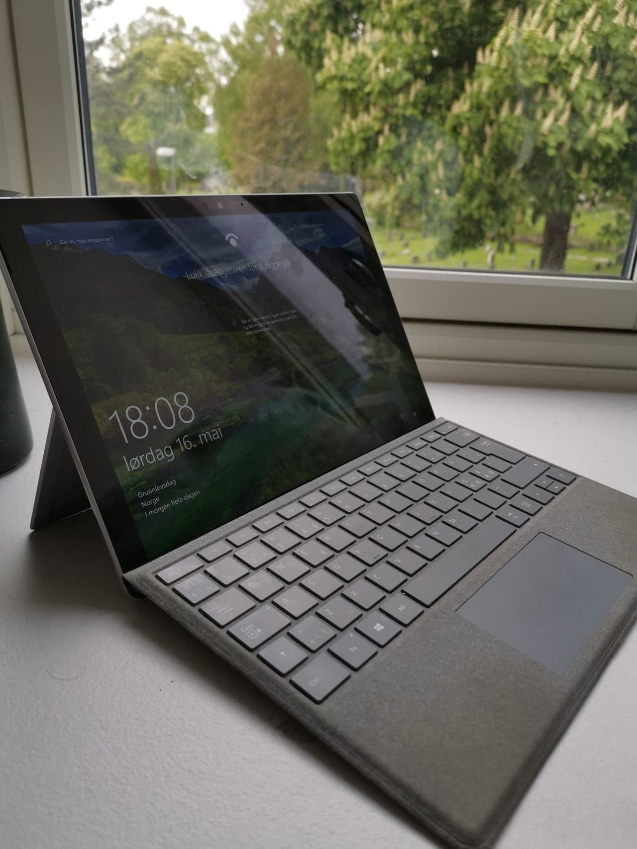 Microsoft surface Kjøpe, selge og utveksle annonser de Microsoft surface Kjøpe, selge og utveksle annonser de