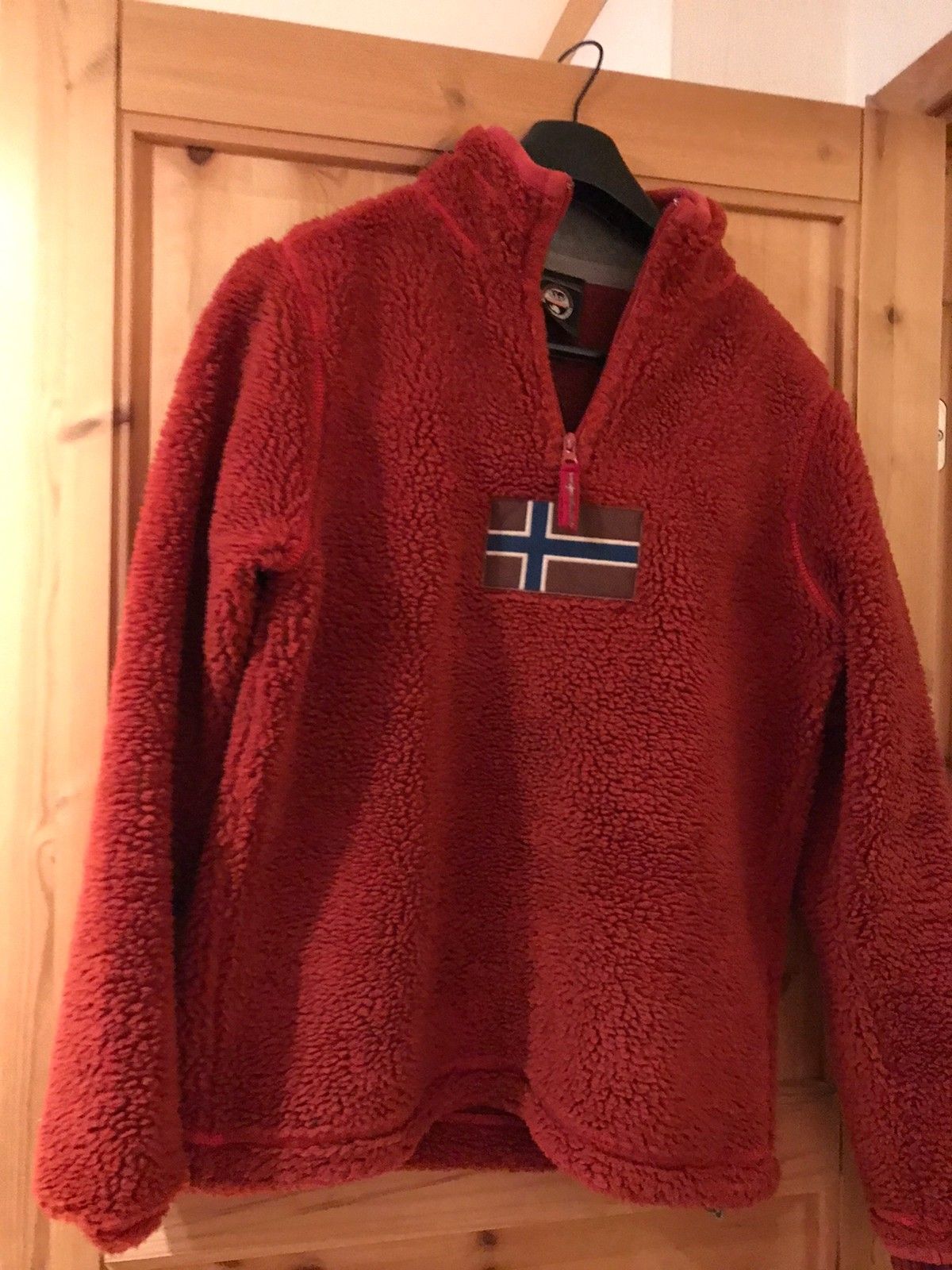 Napapijri genser | FINN.no Napapijri genser | FINN.no