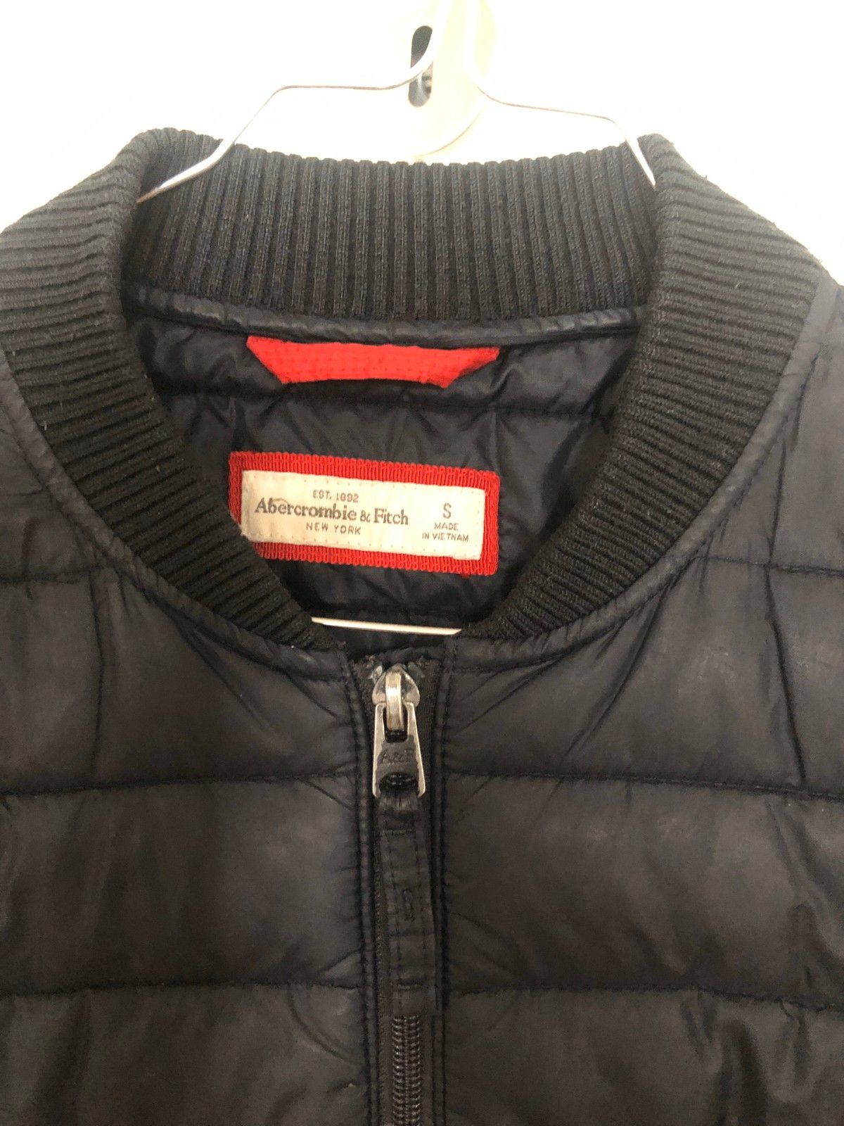 Abercrombie & Fitch jakke for 200!!!! | FINN.no Abercrombie & Fitch tynn dunjakke jakke | FINN.no