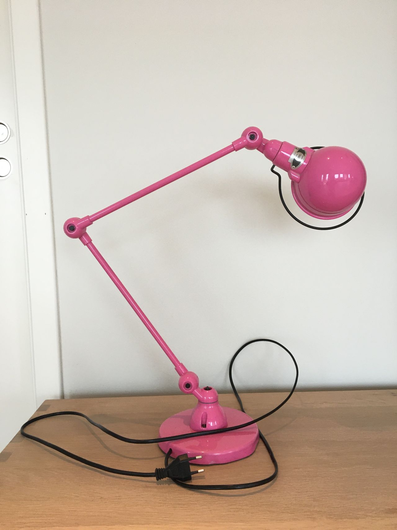 Jielde bordlampe | FINN.no Jielde taklampe | FINN.no