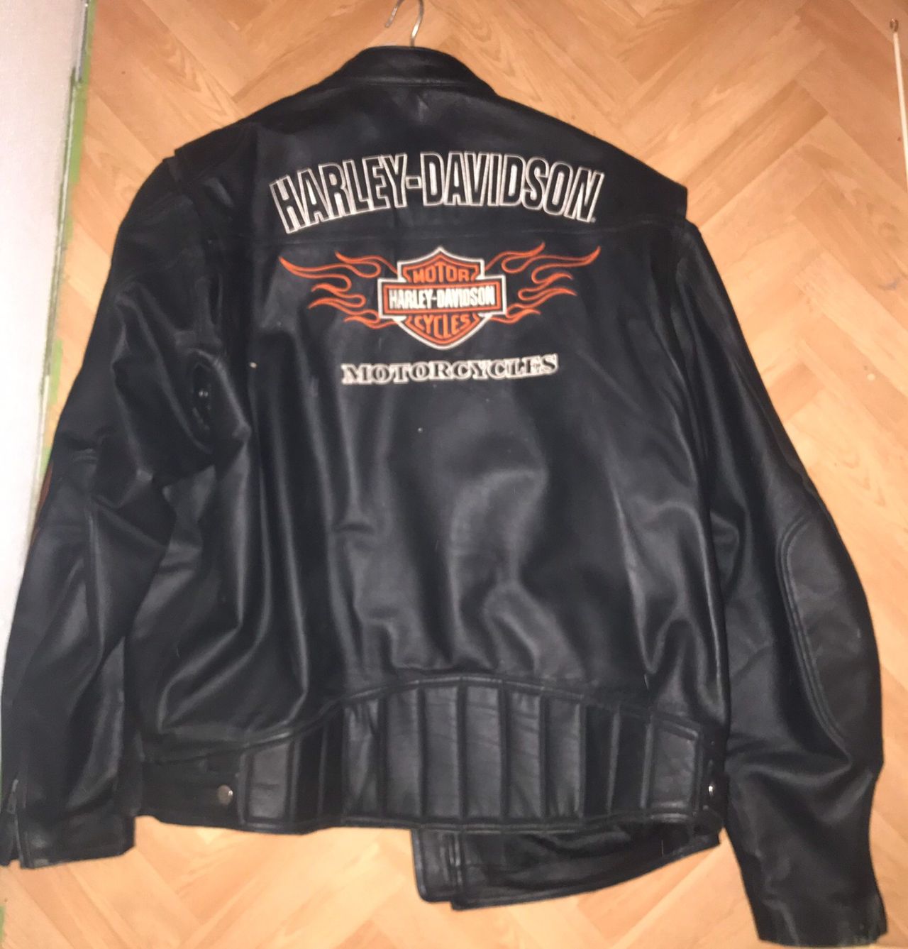 Harley Davidson jakke, som ny. 3000 kr. | FINN.no Harley Davidson jakke barn | FINN.no