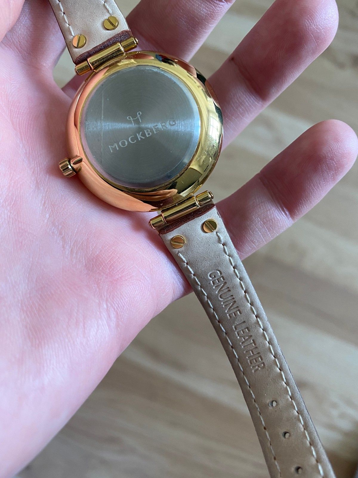 Mockberg: Vilde Klokke Skinnrem 34 mm | FINN.no Mockberg: Vilde Klokke Skinnrem 34 mm | FINN.no