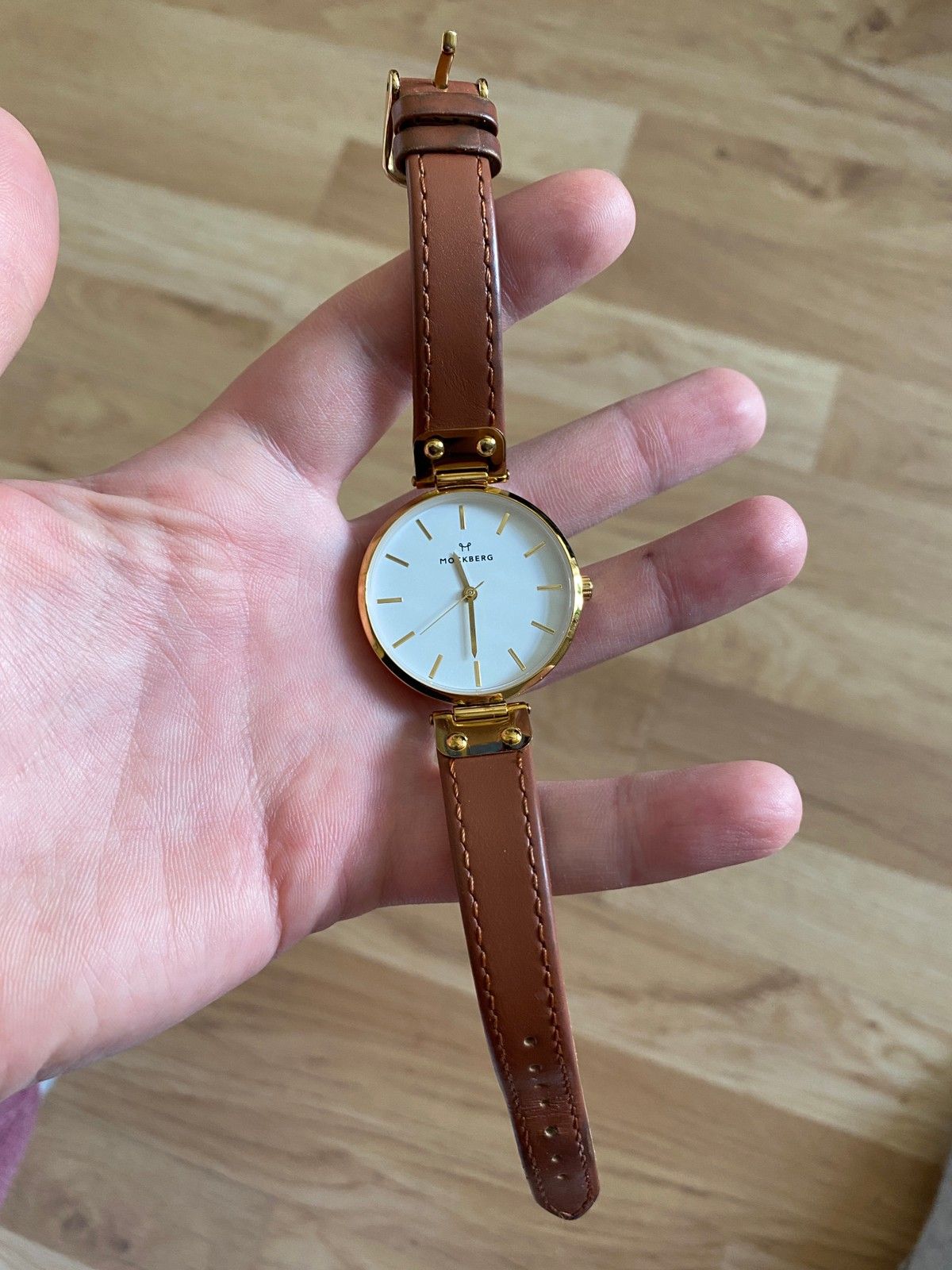 Mockberg: Vilde Klokke Skinnrem 34 mm | FINN.no Mockberg: Vilde Klokke Skinnrem 34 mm | FINN.no
