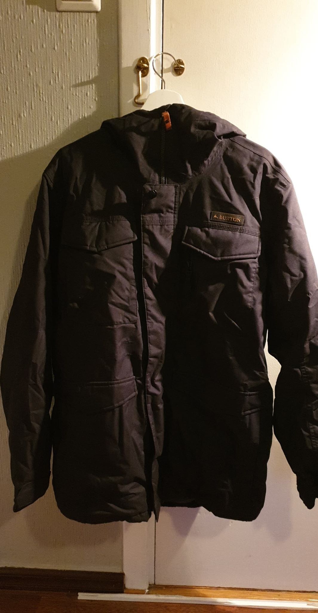 Burton Jakke | FINN.no Bergans dunjakke damekåpe str x small! Pent brukt! som ny
