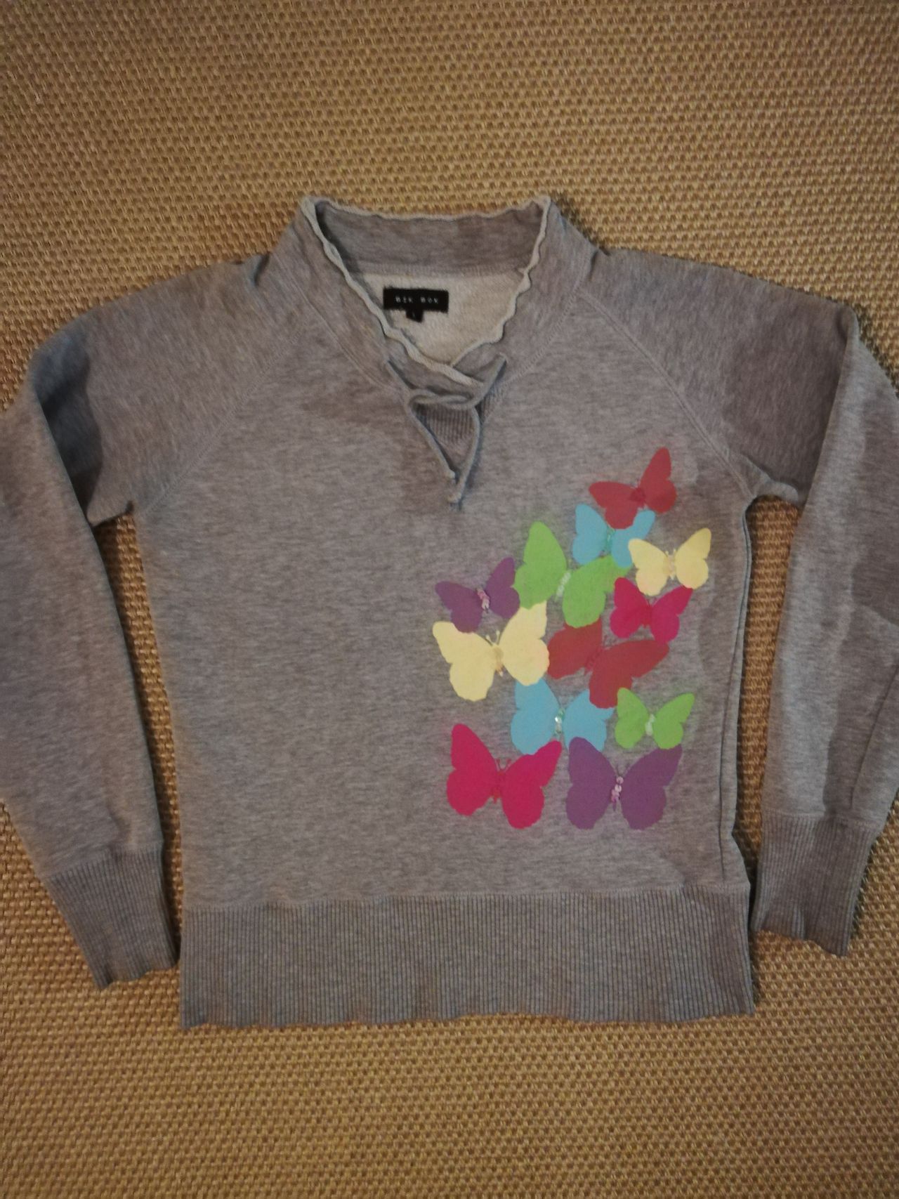 Bik Bok genser retro med søte sommerfugler | FINN.no Vintage United colors of Benetton genser | FINN.no