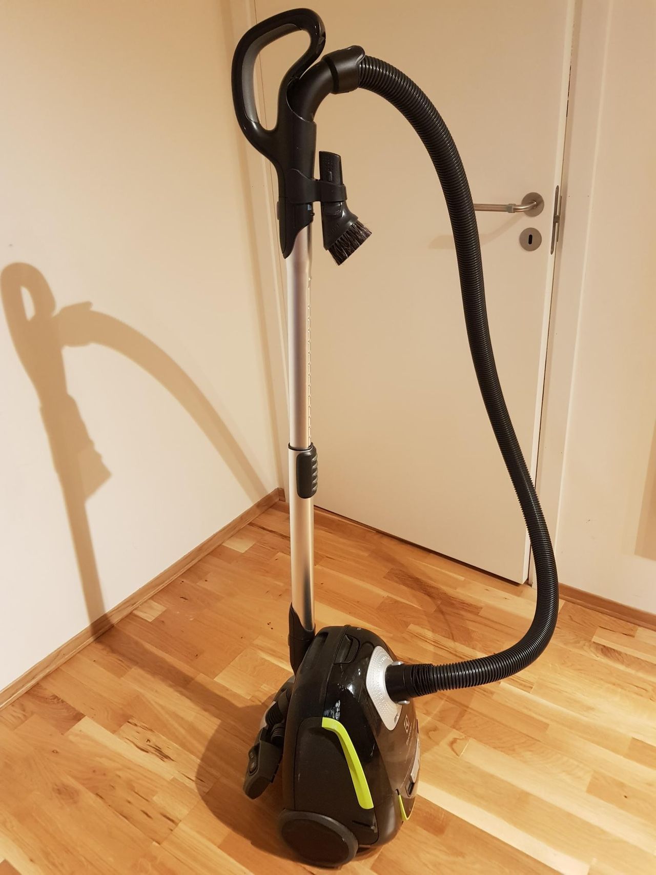 Støvsuger med 6 Kjøpe, selge og utveksle annonser finn den Støvsuger med 6 Kjøpe, selge og utveksle annonser finn den
