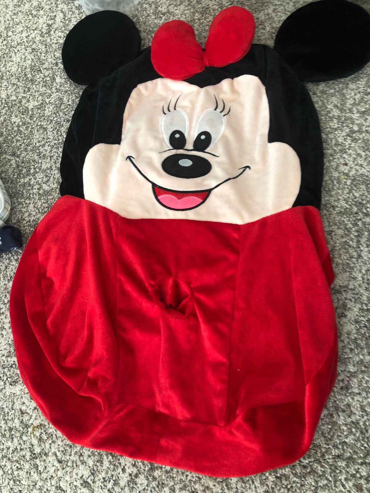 Veldig fin Mickey mouseminnie mouse setesofa til barn | FINN.no Veldig fin Mickey mouseminnie mouse setesofa til barn | FINN.no