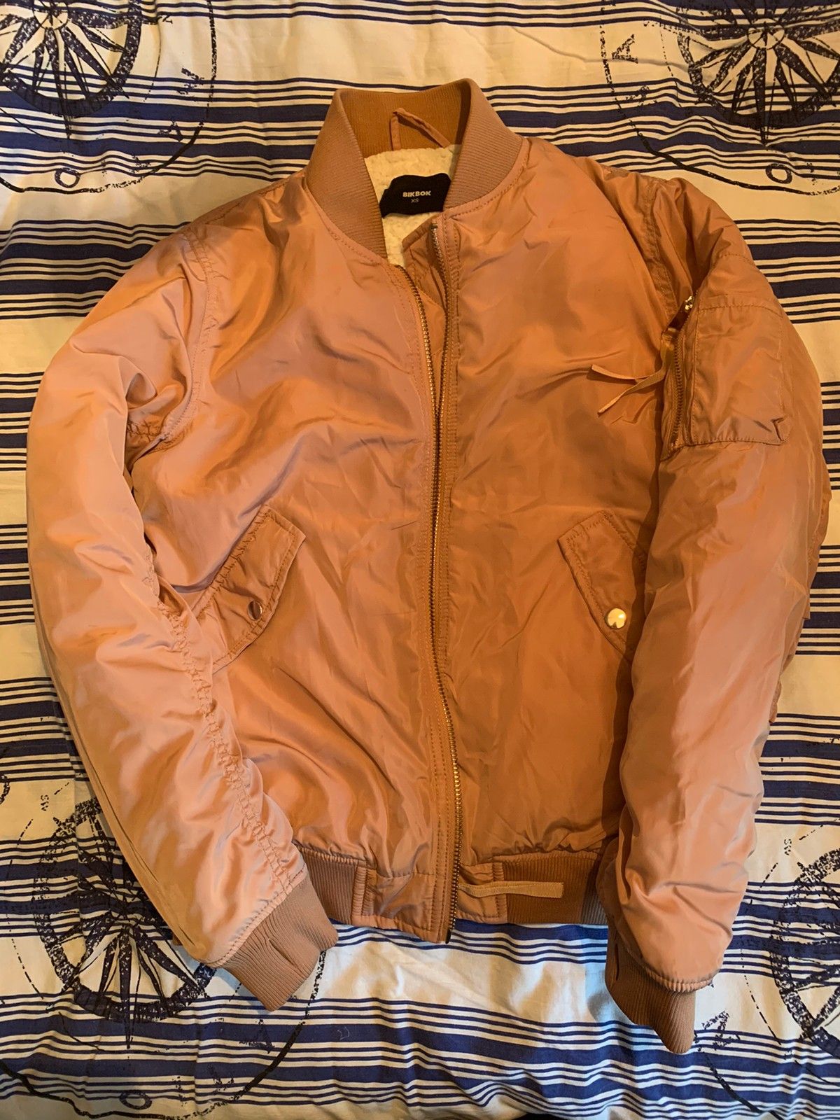 Bomber jacket | FINN.no Bik Bok Bomber Jacket | FINN.no