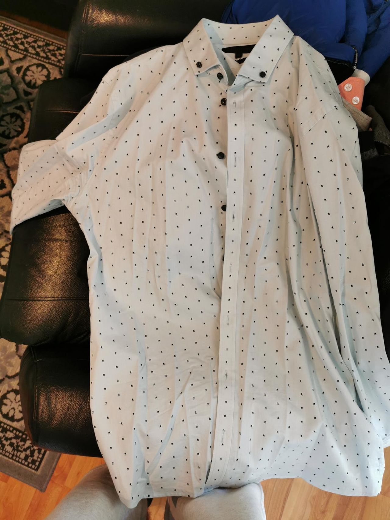 Made by Monkeys skjorte (XL) 100kr | FINN.no Skjorte, Made by Monkeys | FINN.no