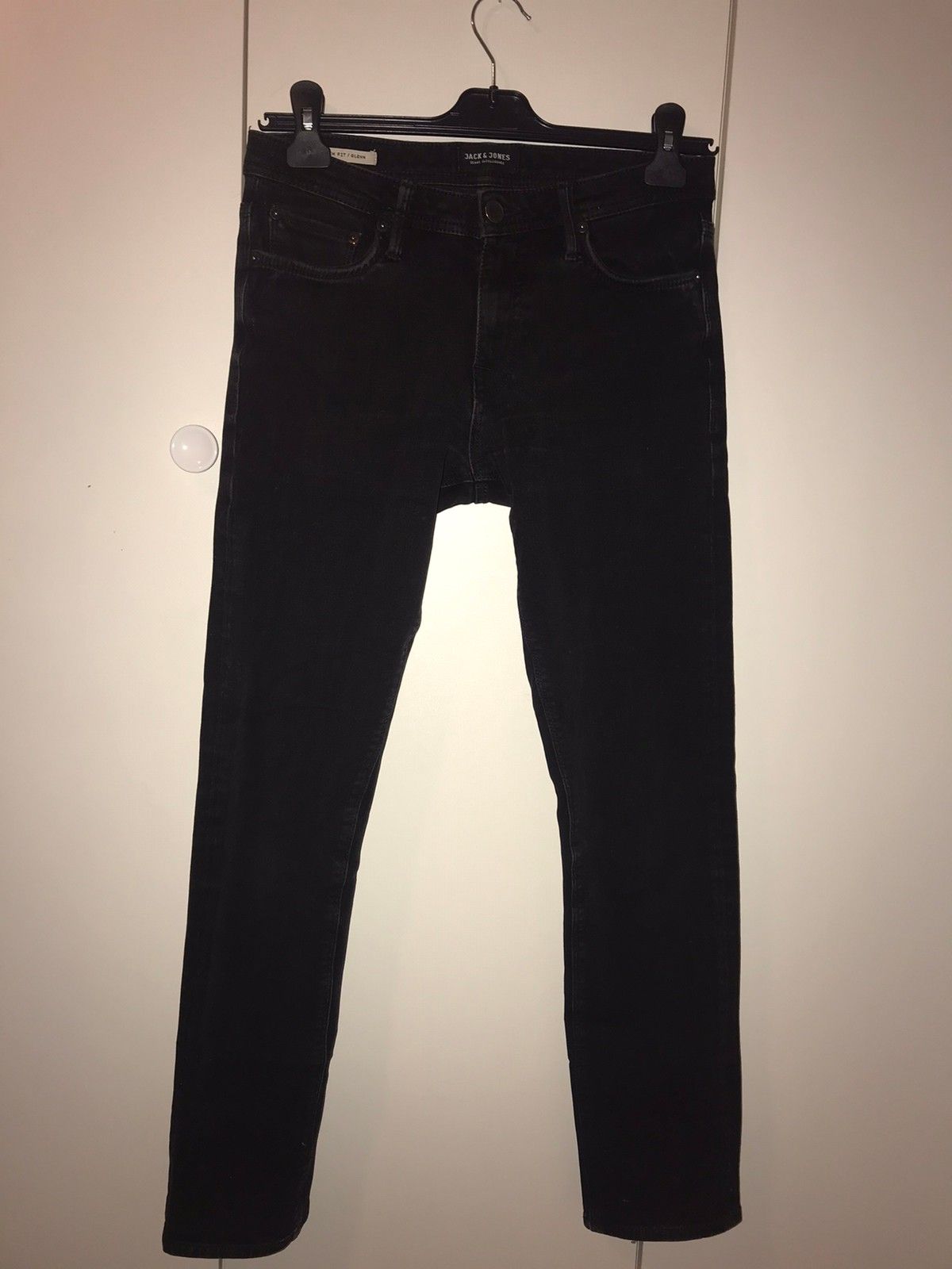 Sorte jeans fra Jack&Jones selges | FINN.no Sorte jeans fra Jack&Jones selges | FINN.no