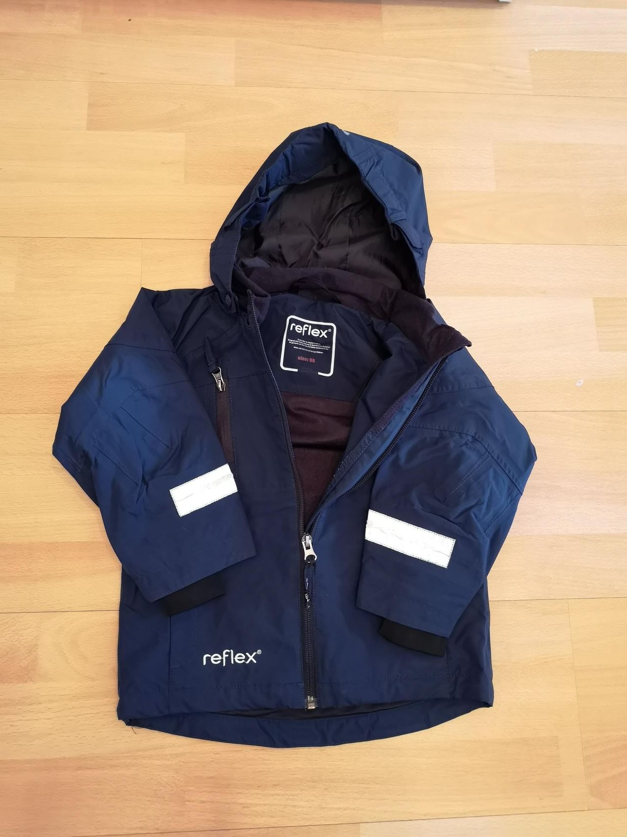 Reflex jakke str 98 til salgs | FINN.no Reflex jakke str 98 til salgs | FINN.no