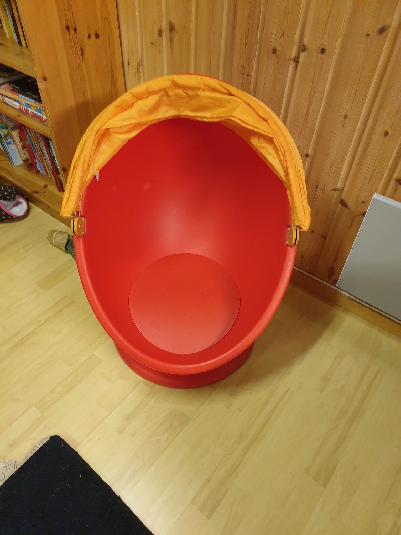 Eggestol sitte egg svingstol ikea ps lömsk stol til barn Eggestol sitte egg svingstol ikea ps lömsk stol til barn