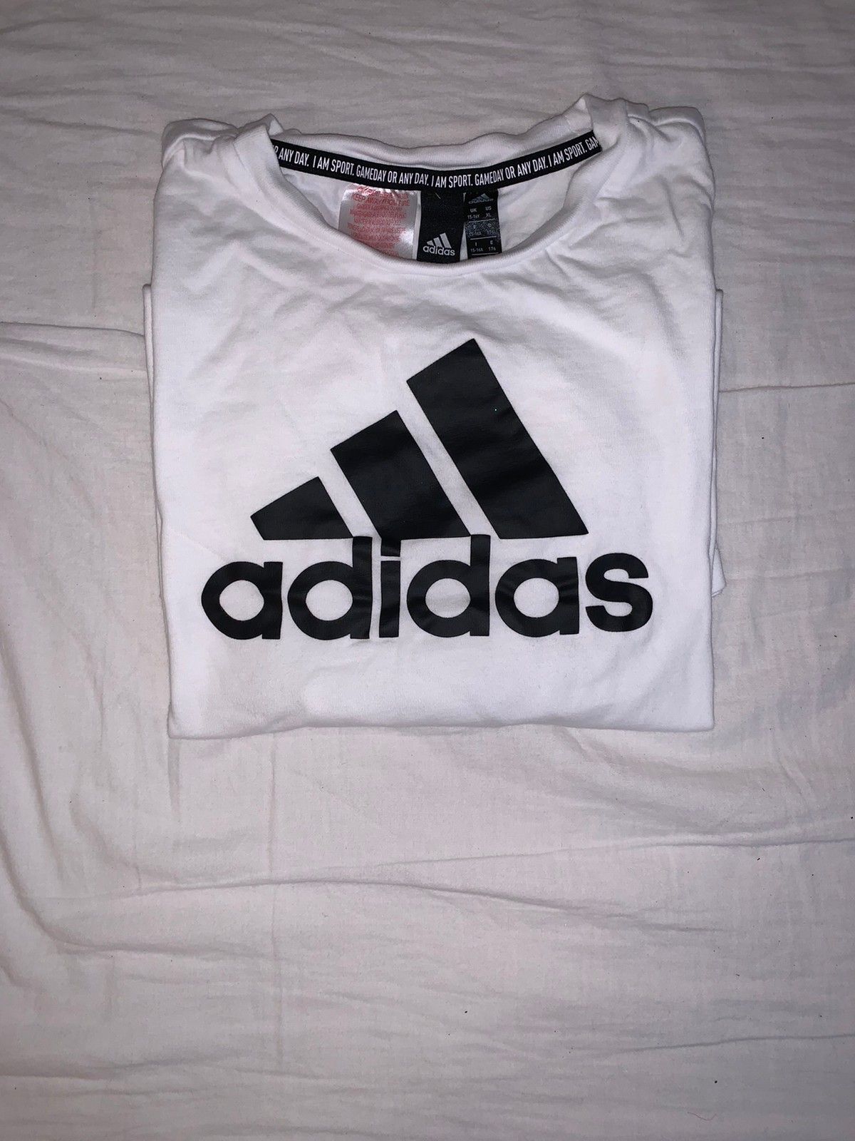Adidas t skjorte | FINN.no Helt ny Adidas t skjorte str M | FINN.no