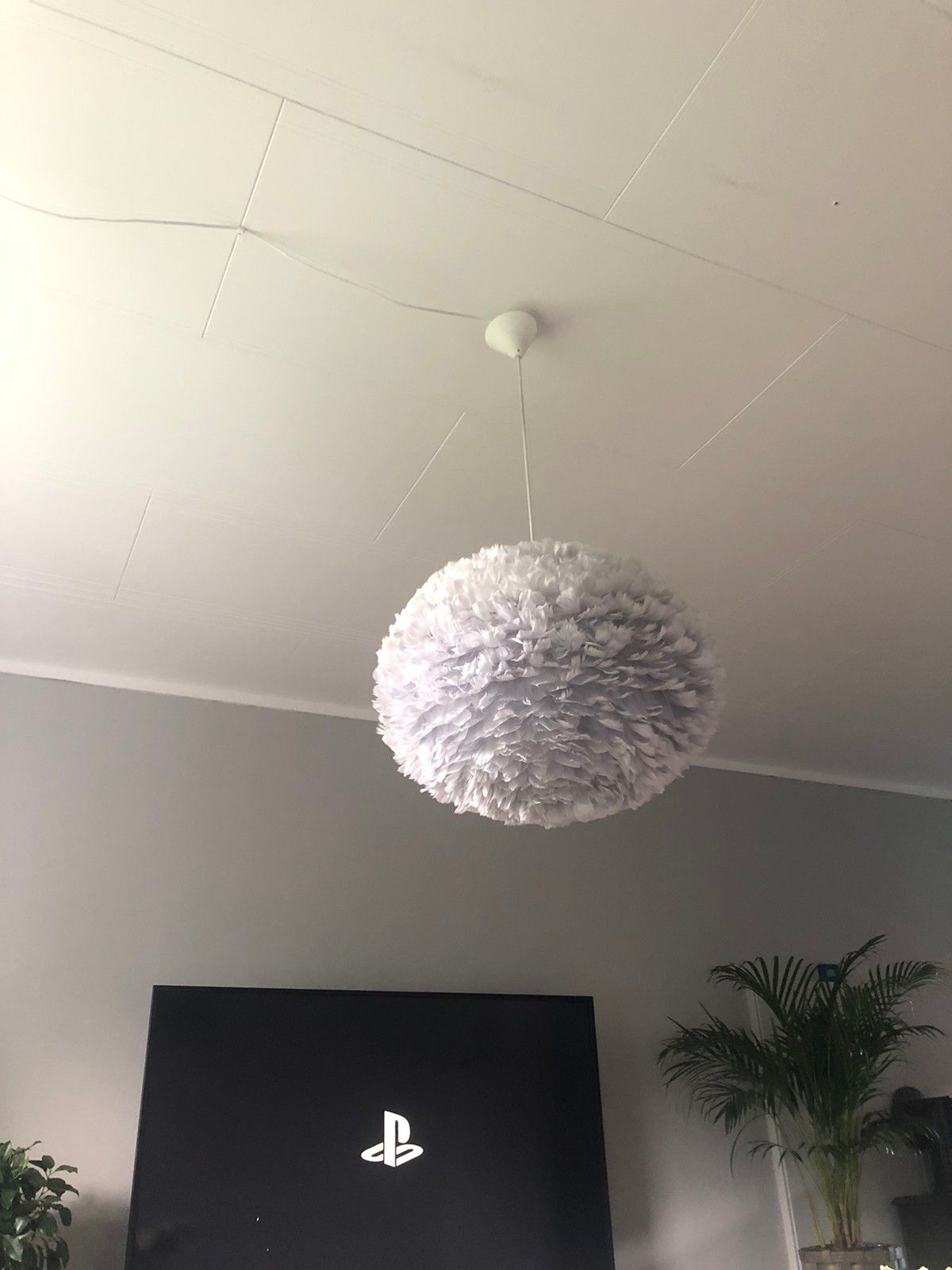 Grå vita eos lampe str L | FINN.no Grå vita eos lampe str L | FINN.no