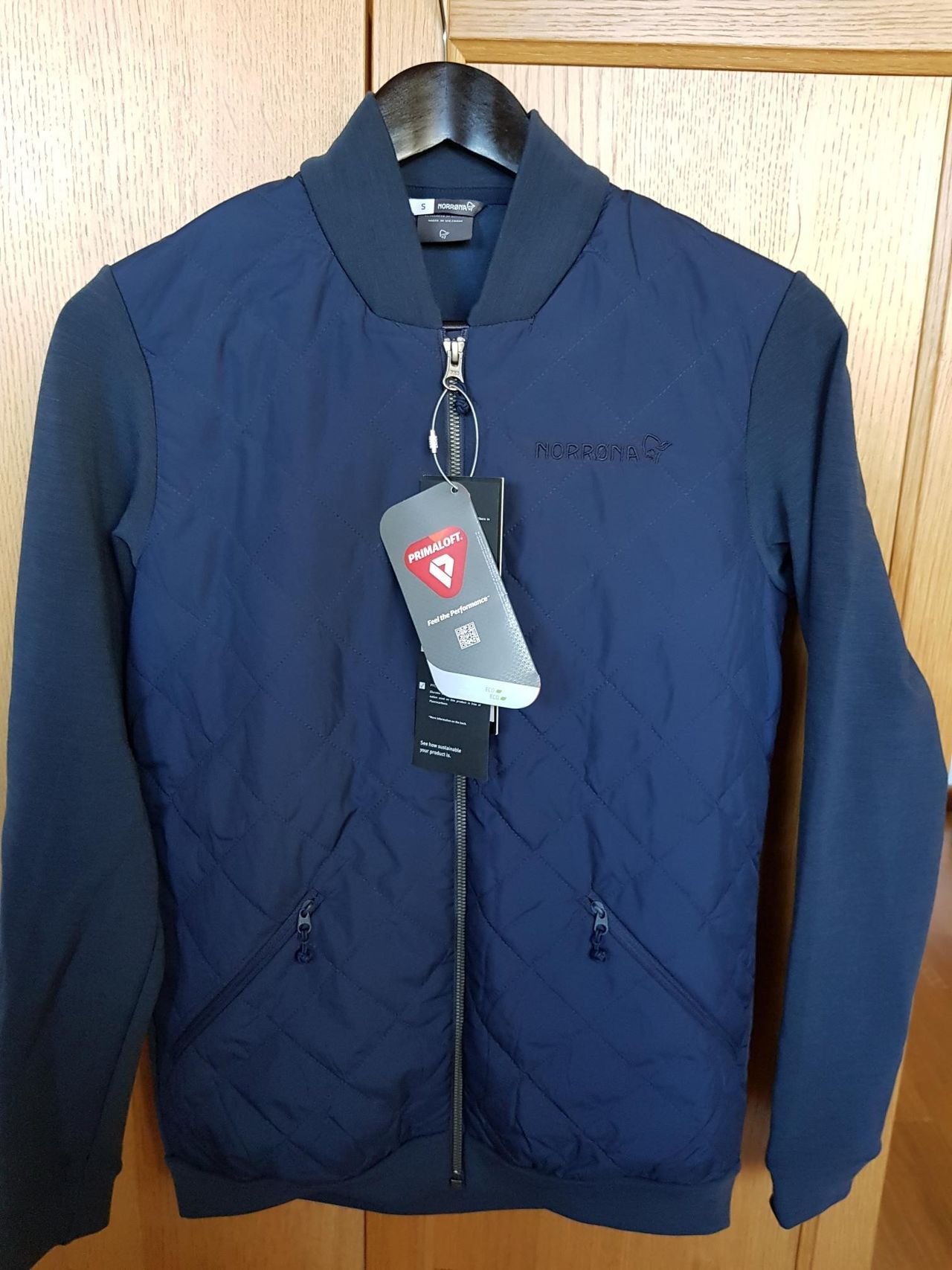 Norrøna røldal warmwool1 Jacket str. S | FINN.no Best pris på Norrøna Røldal Warmwool1 Jacket (Herre) Jakker