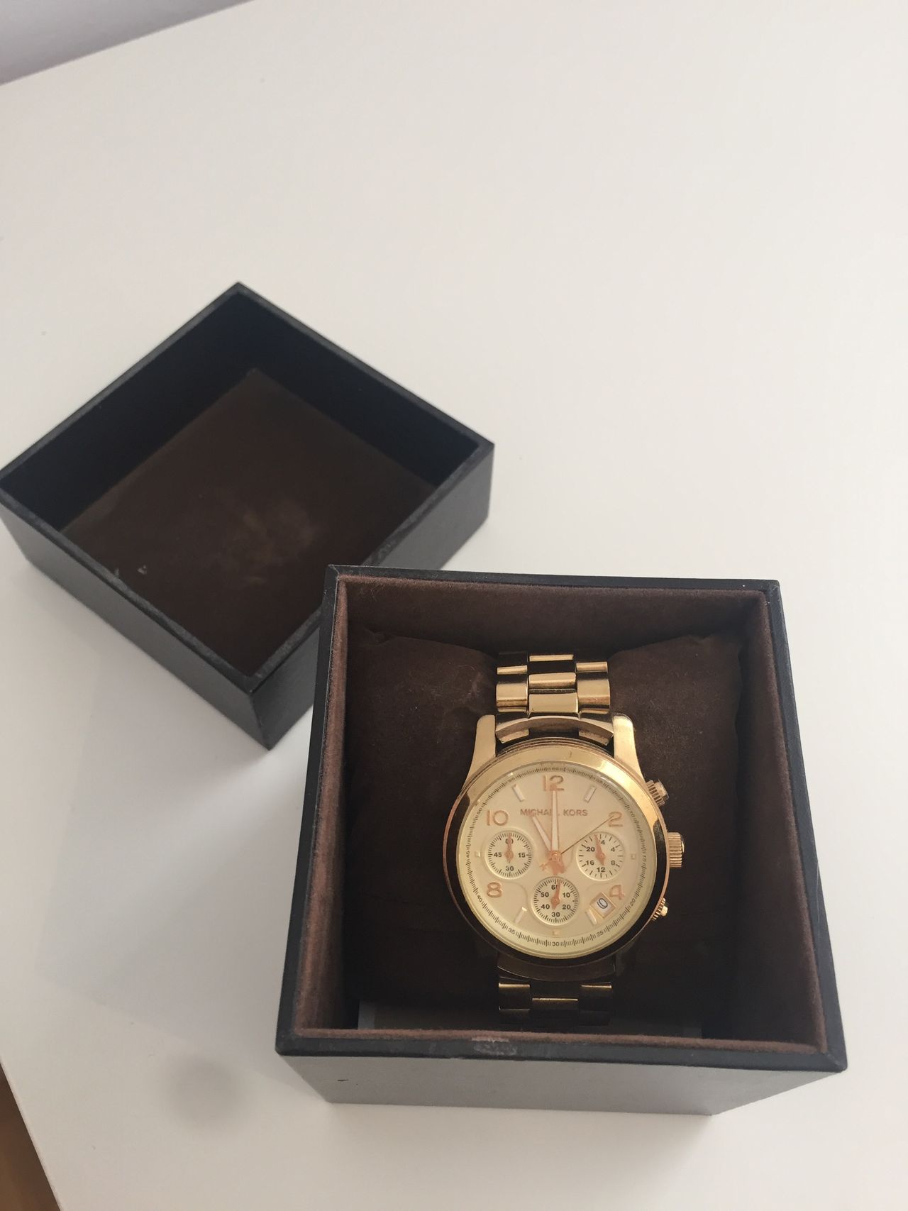 Flott Michael Kors klokke | FINN.no Flott, lite brukt klokke med garanti | FINN.no