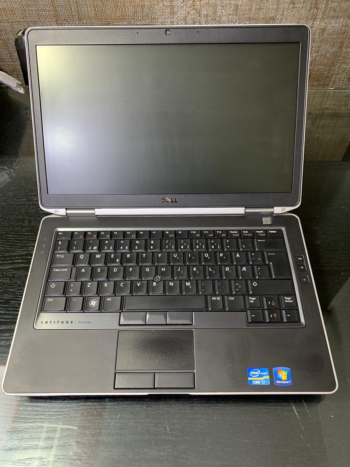 Dell latitude e Kjøpe, selge og utveksle annonser finn den Dell Latitude E6430 14 i7 3520M 8 GB RAM 256 GBSSD