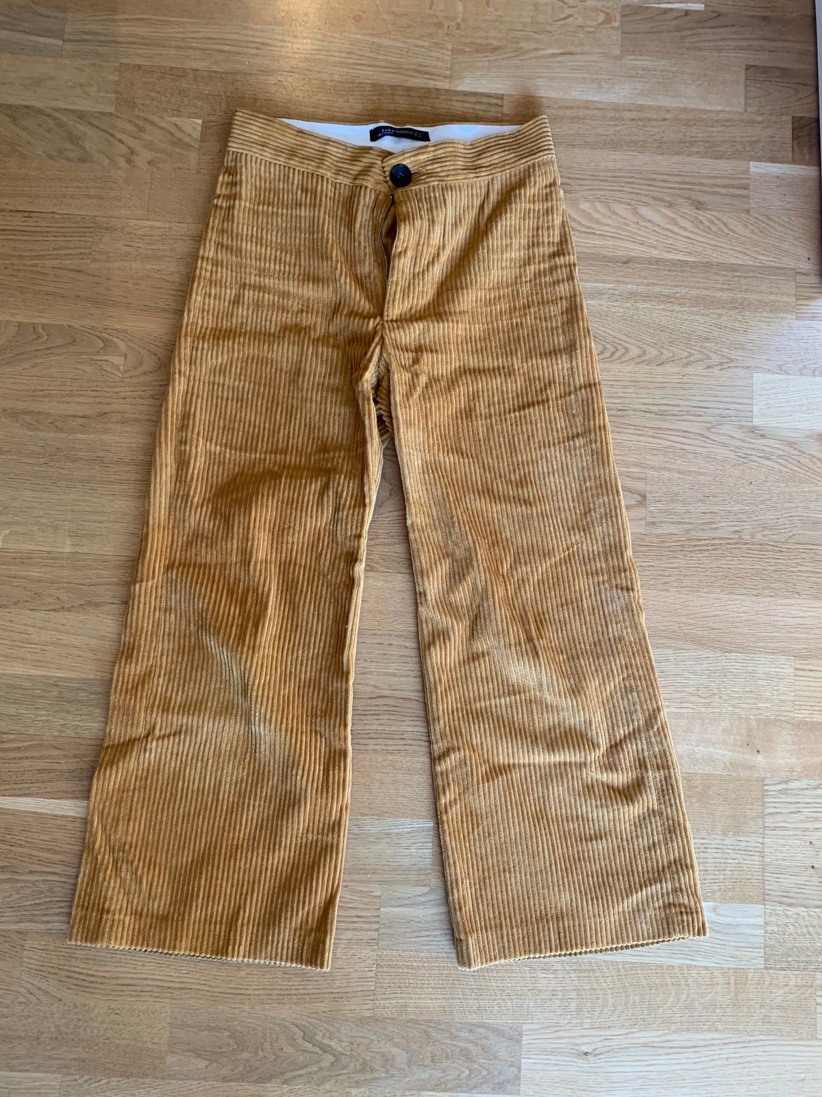 Bukse fra Zara | FINN.no Bukse fra Zara | FINN.no