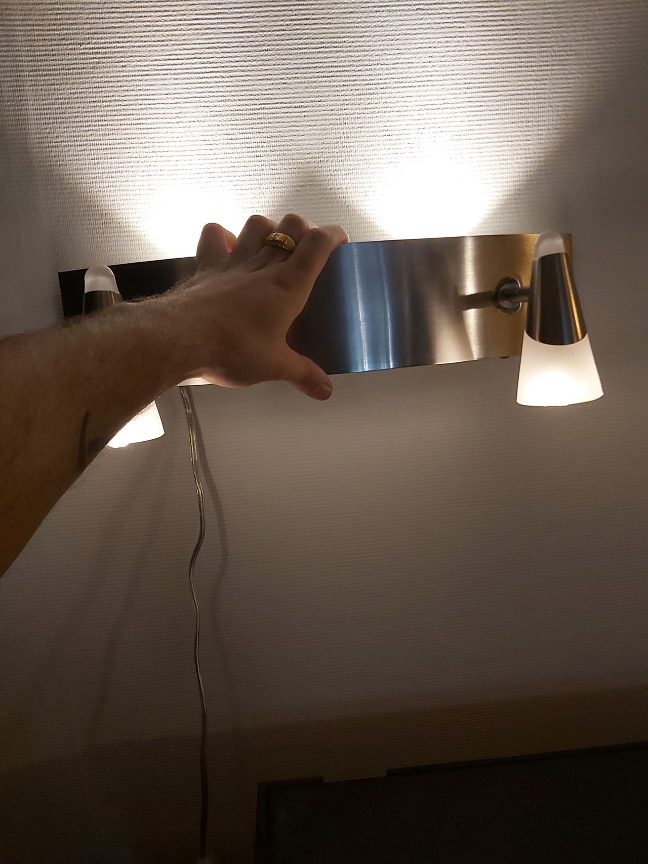 Ny lampe selges Kjøpe, selge og utveksle annonser finn den Ny lampe selges Kjøpe, selge og utveksle annonser finn den
