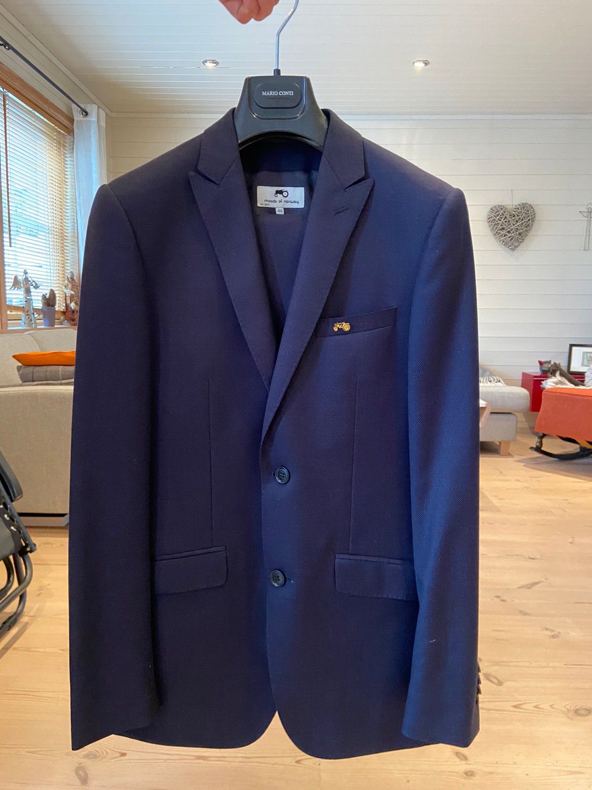 Moods of Norway, Den perfekte komfirmasjonsdressen | FINN.no Moods of Norway dress sko | FINN.no
