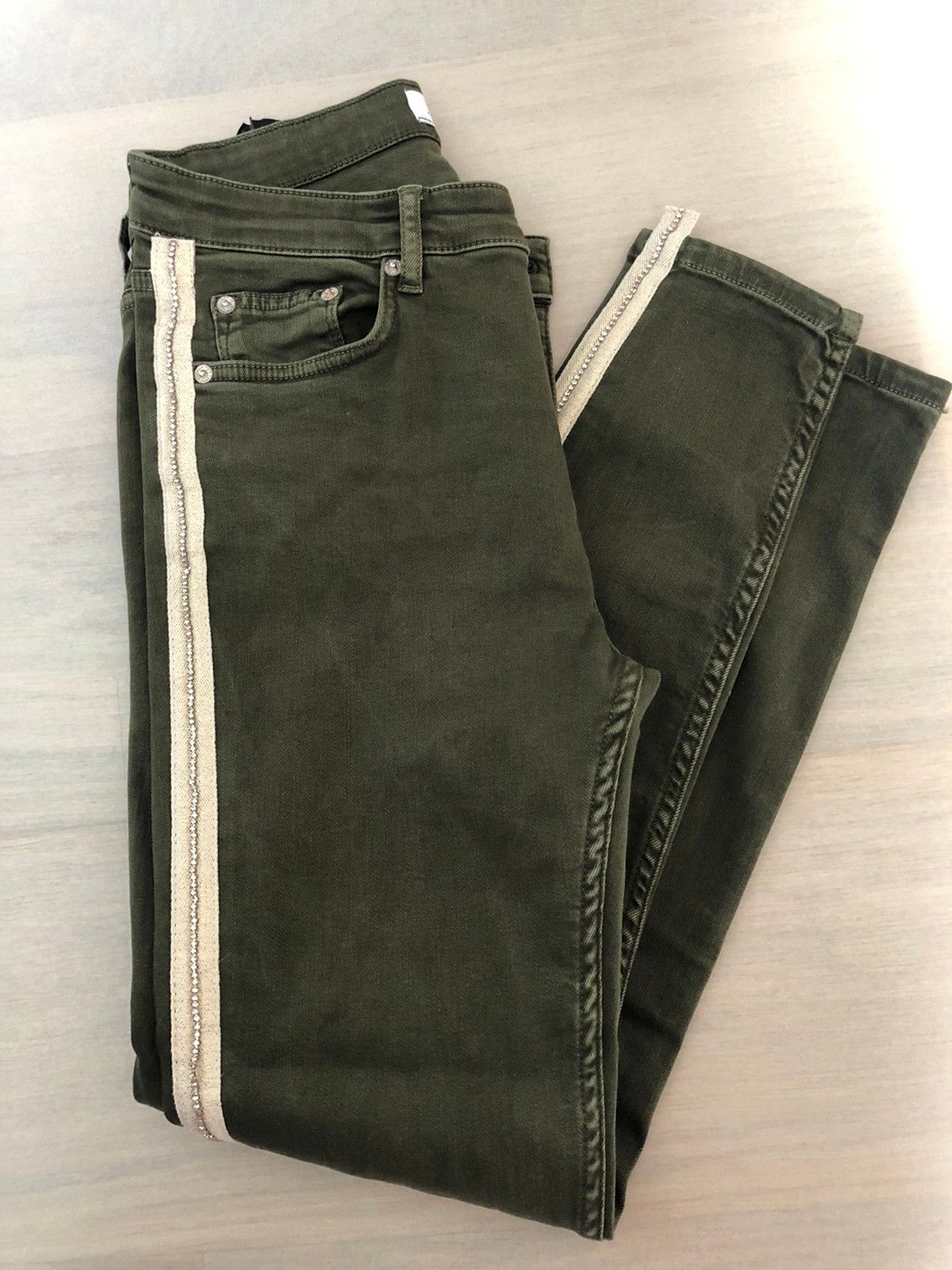 Bukse fra Zara | FINN.no Bukse fra Zara | FINN.no