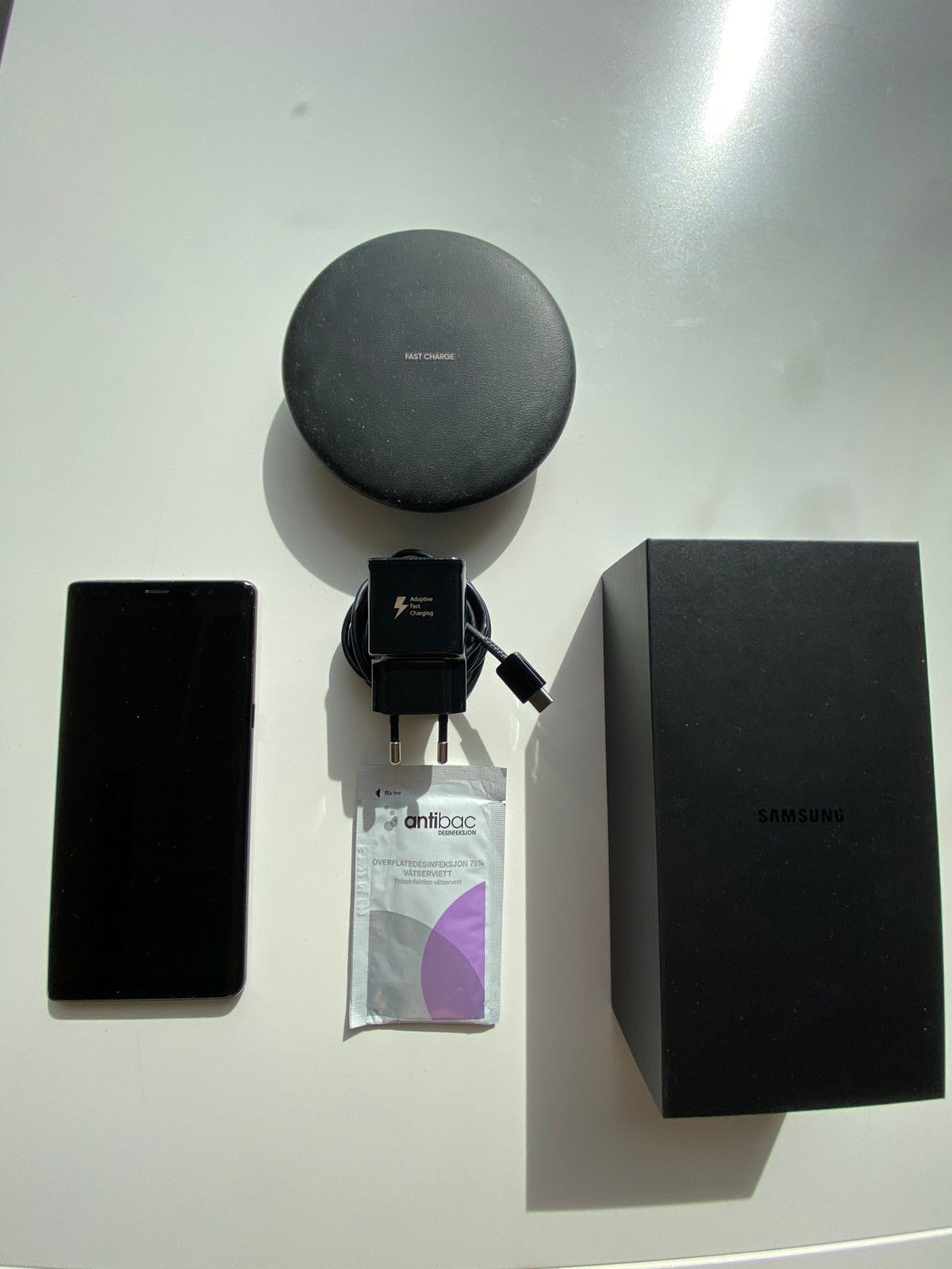Samsung Galaxy Note 8 64GB | Inkl. 2 trådløse lader. | FINN.no Samsung Galaxy Note 8 64GB | Inkl. 2 trådløse lader. | FINN.no